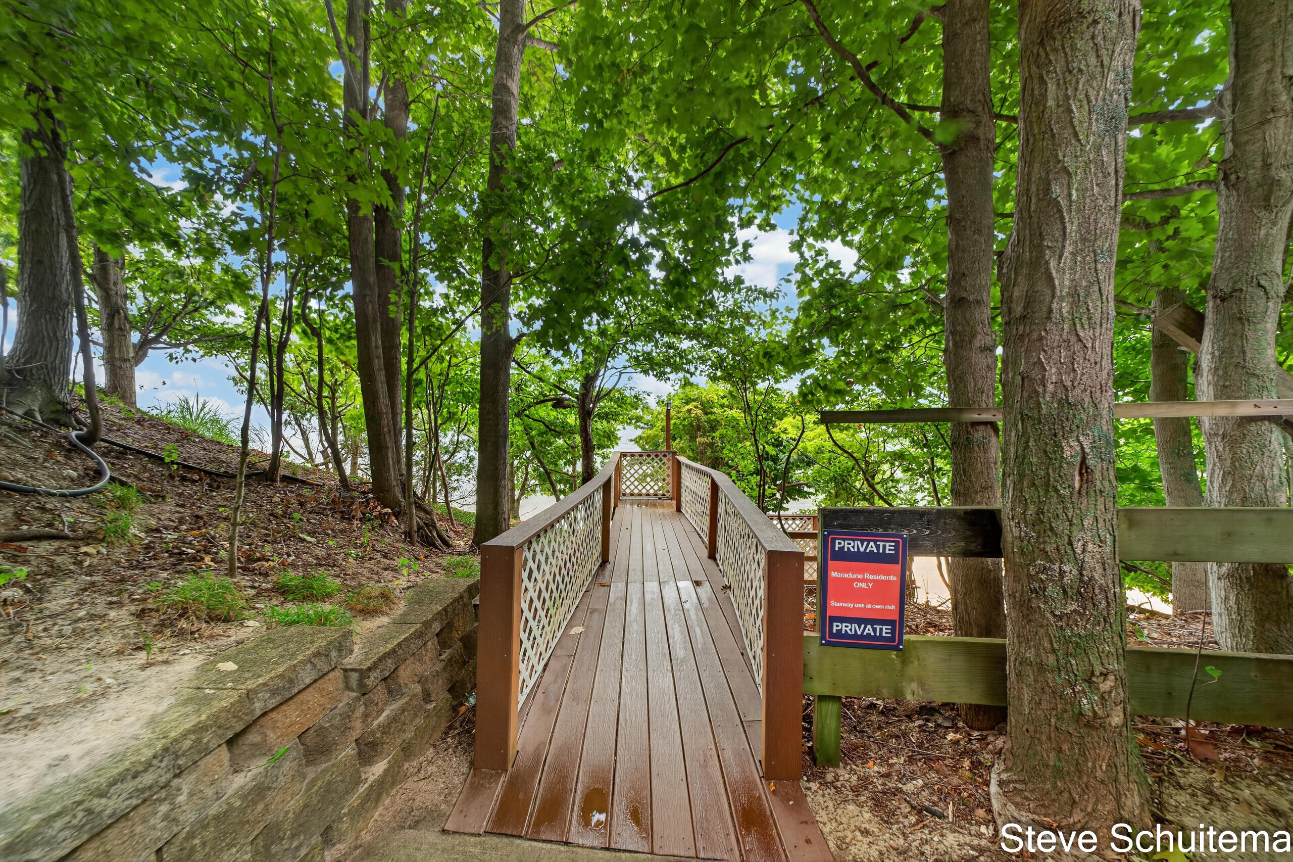 1870 Hendrick Road Norton Shores MI 49441