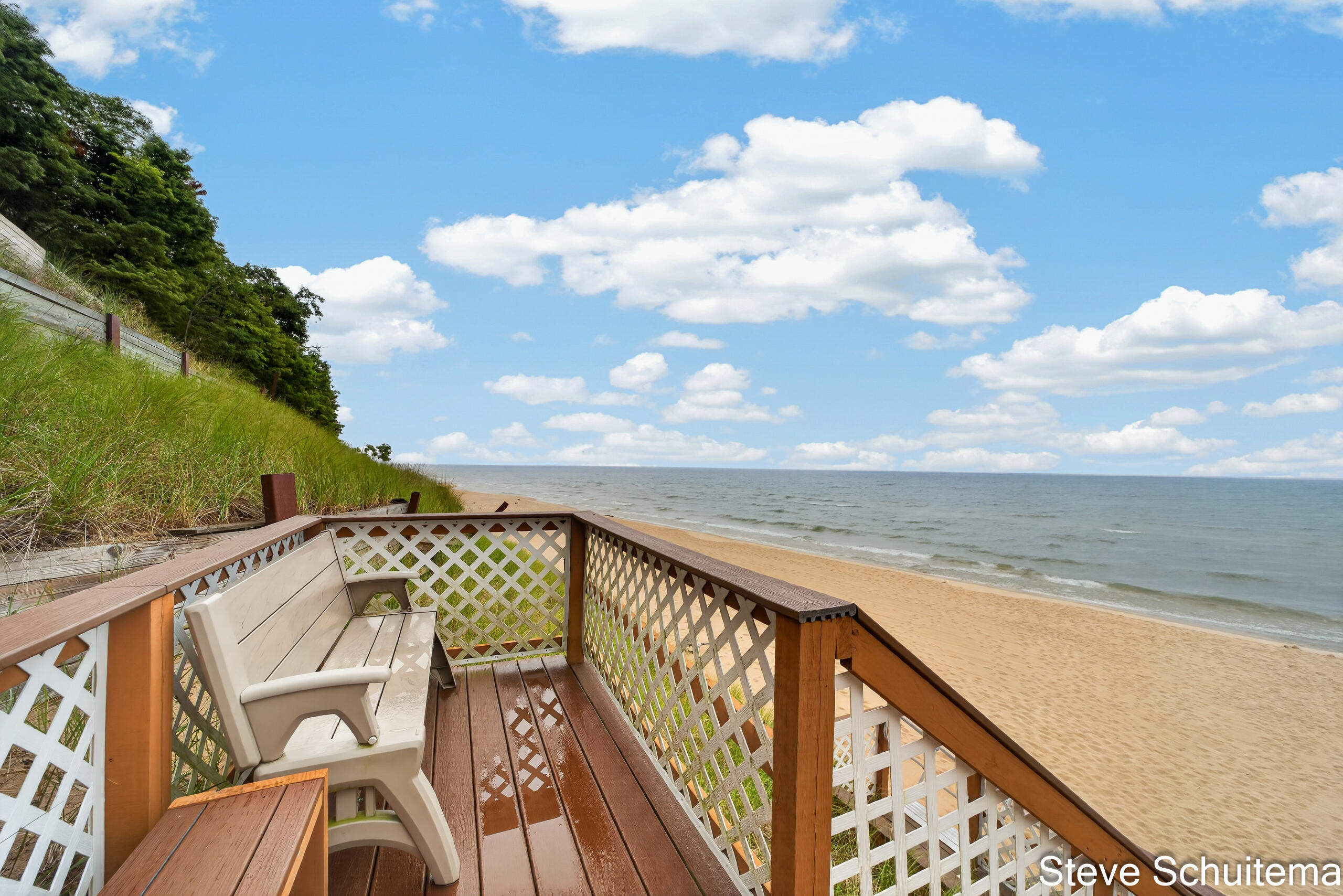 1870 Hendrick Road Norton Shores MI 49441