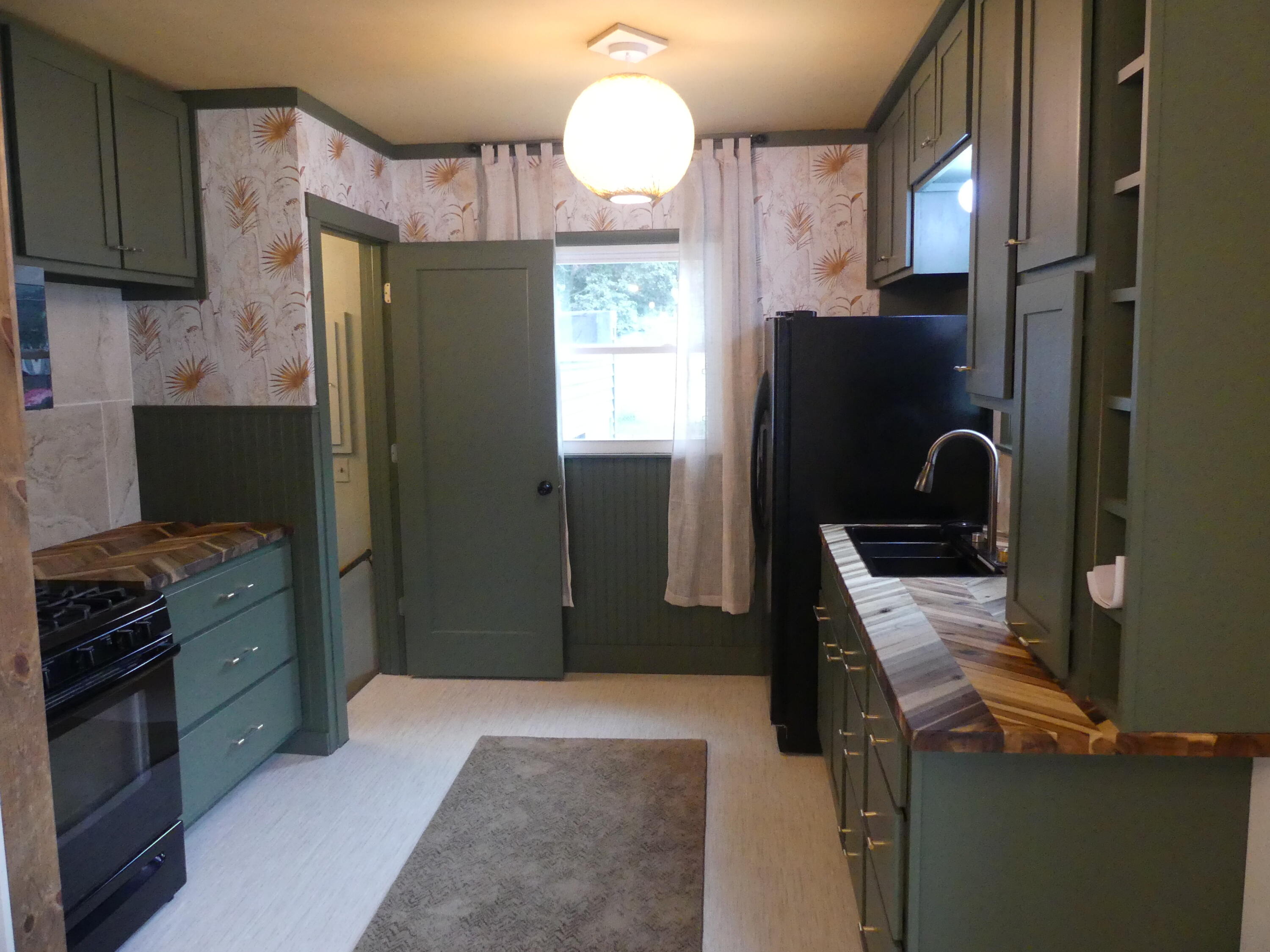 1892 Wood Street Muskegon MI 49442