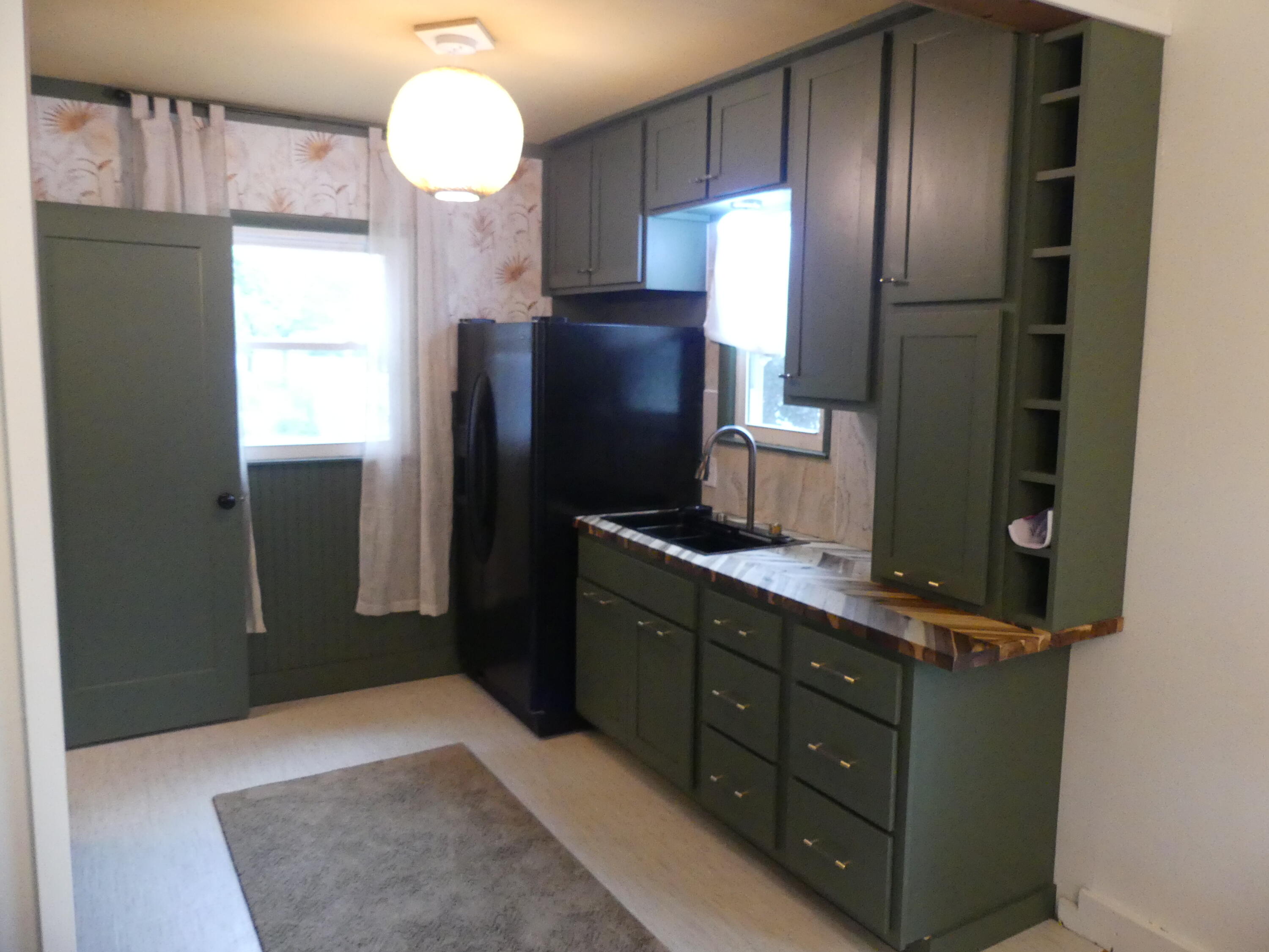1892 Wood Street Muskegon MI 49442