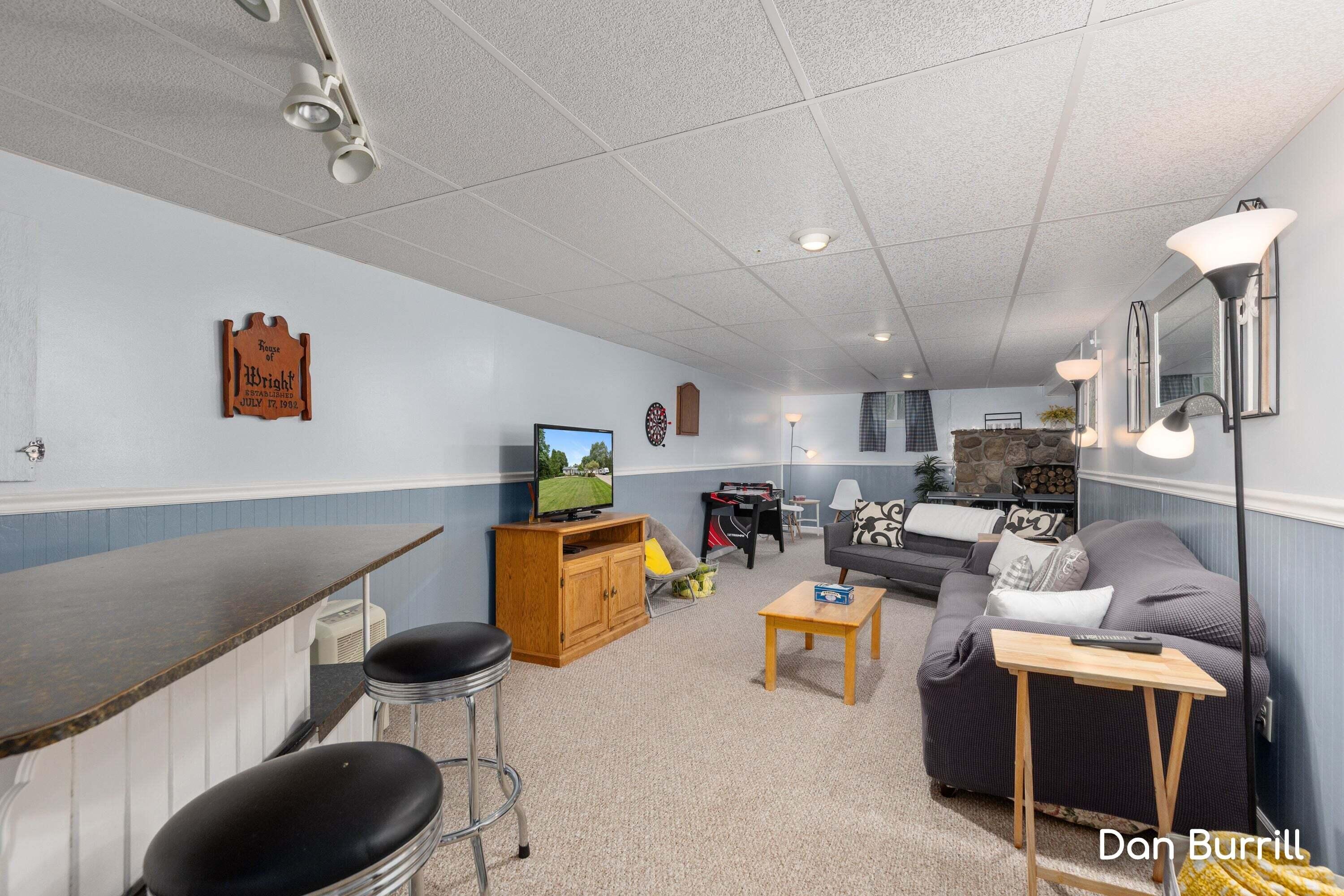 10679 Keystone Drive NE Ada MI 49301