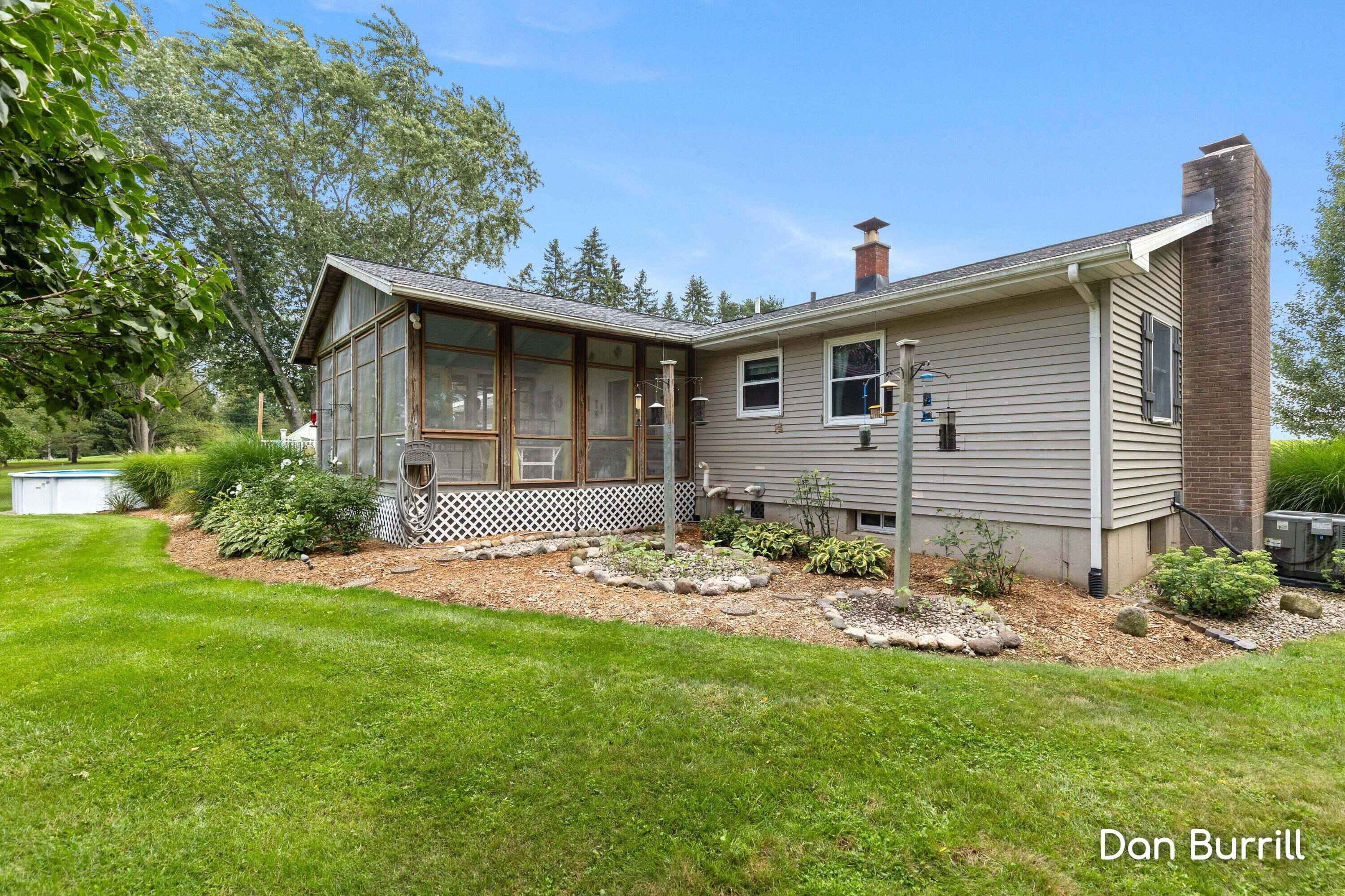 10679 Keystone Drive NE Ada MI 49301