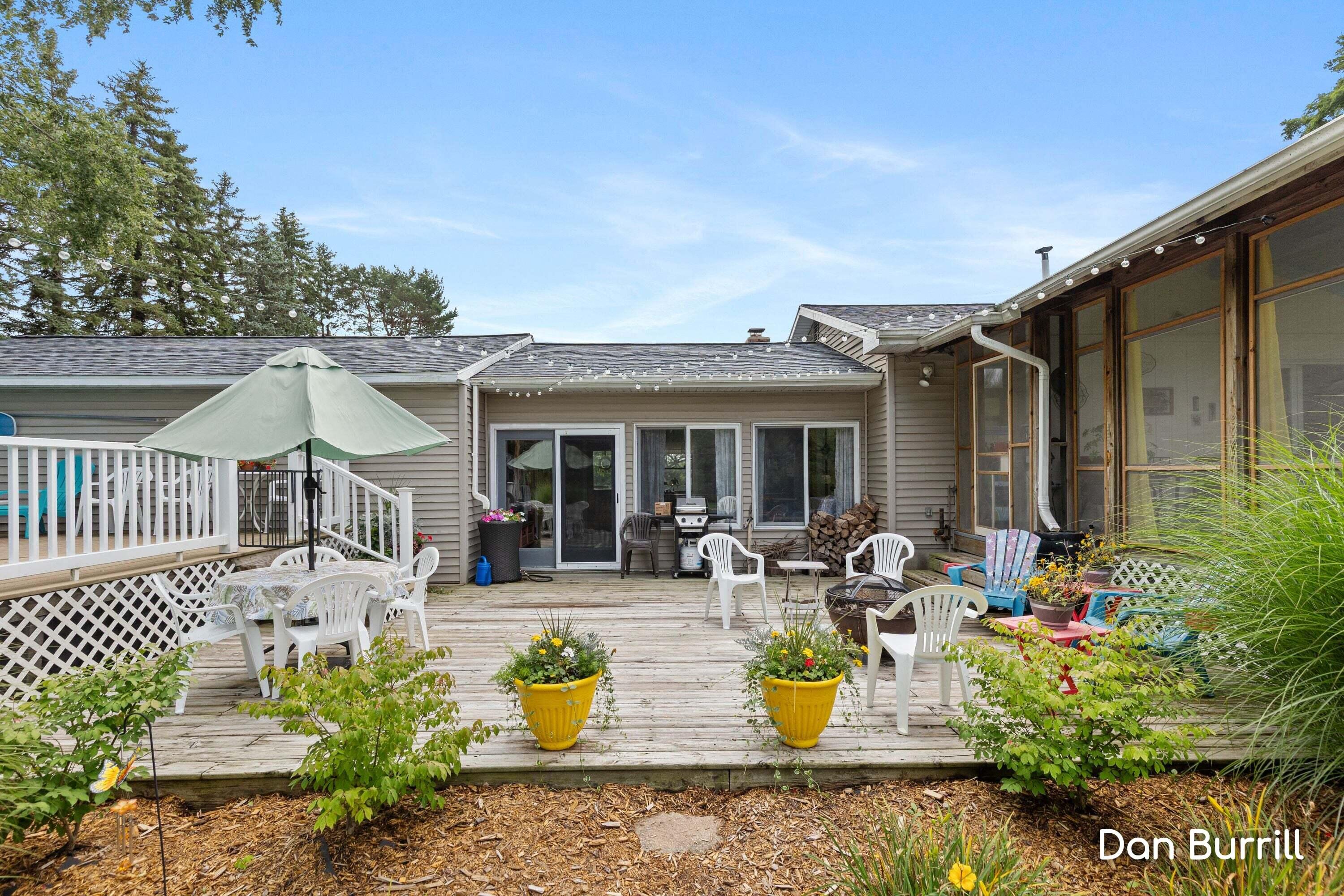 10679 Keystone Drive NE Ada MI 49301