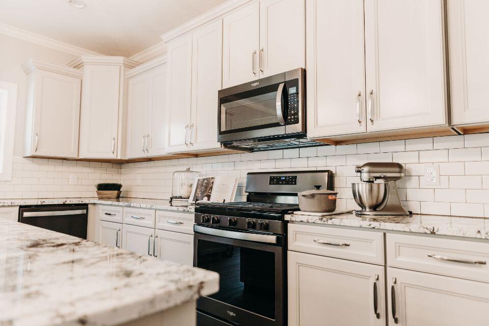 6281 Comiskey Road Stevensville MI 49127