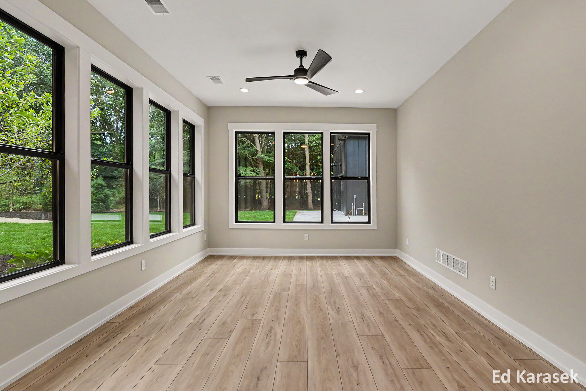 3365 Palmer Drive Saugatuck MI 49453
