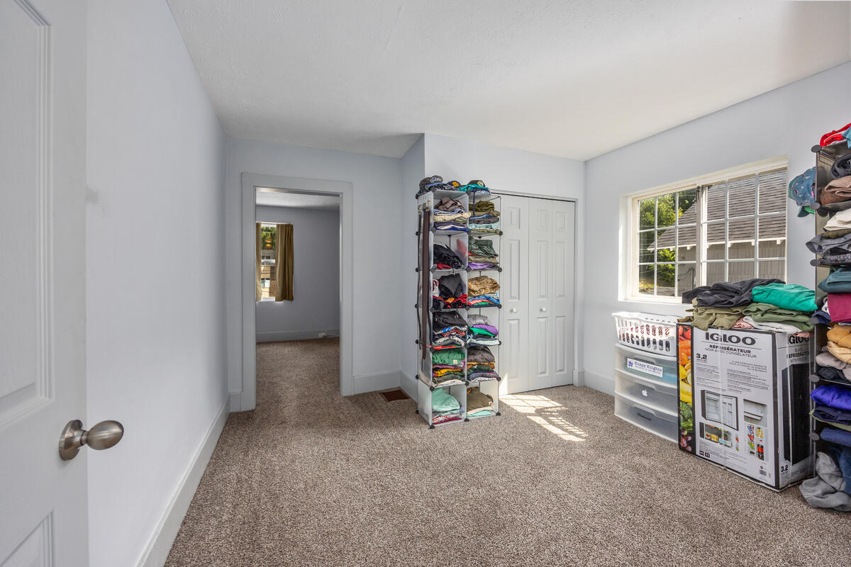 852 Leonard Street NE Grand Rapids MI 49503