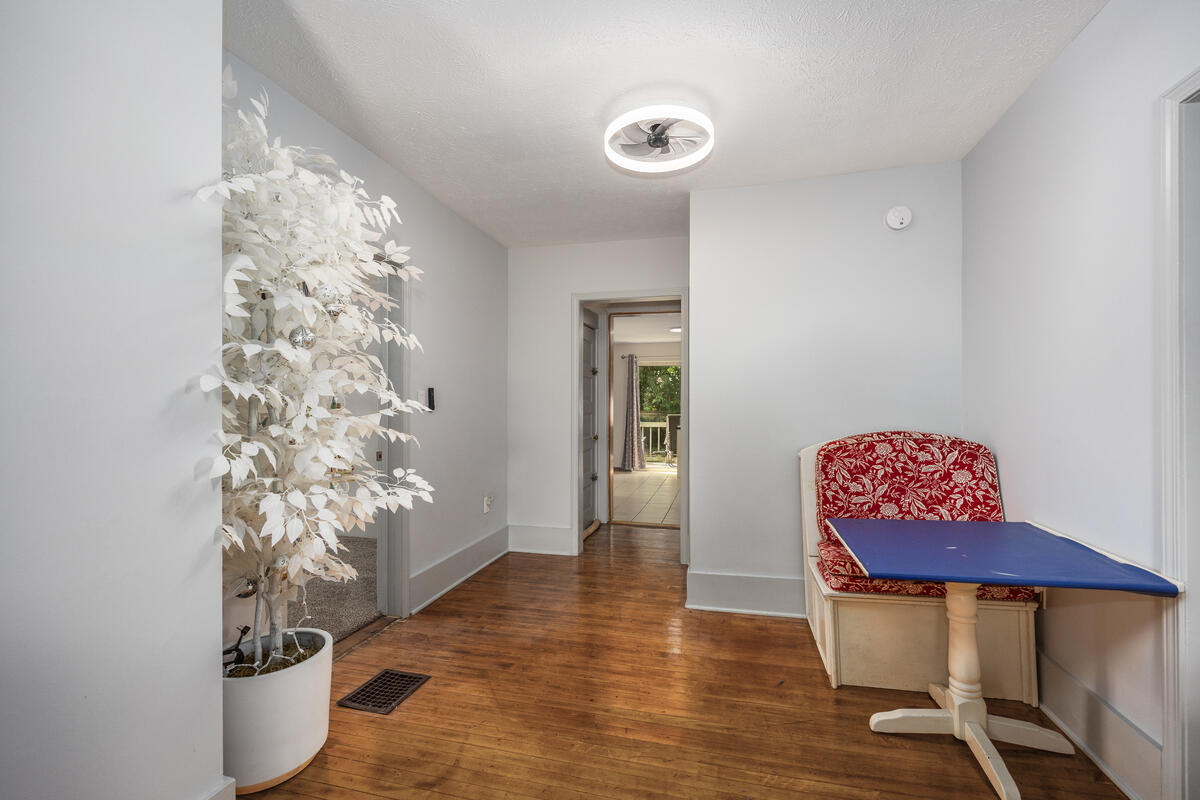 852 Leonard Street NE Grand Rapids MI 49503