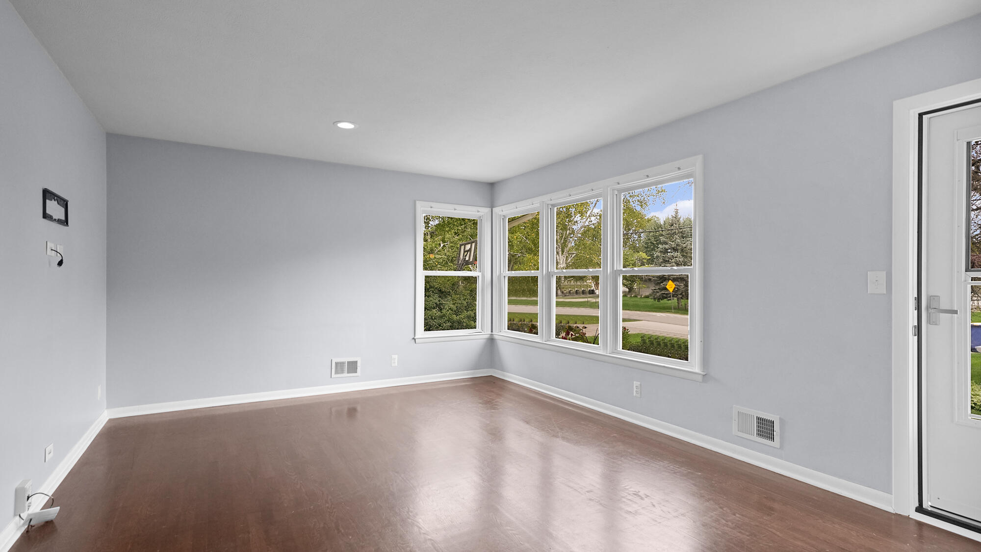 1728 Langley Street SE Grand Rapids MI 49508