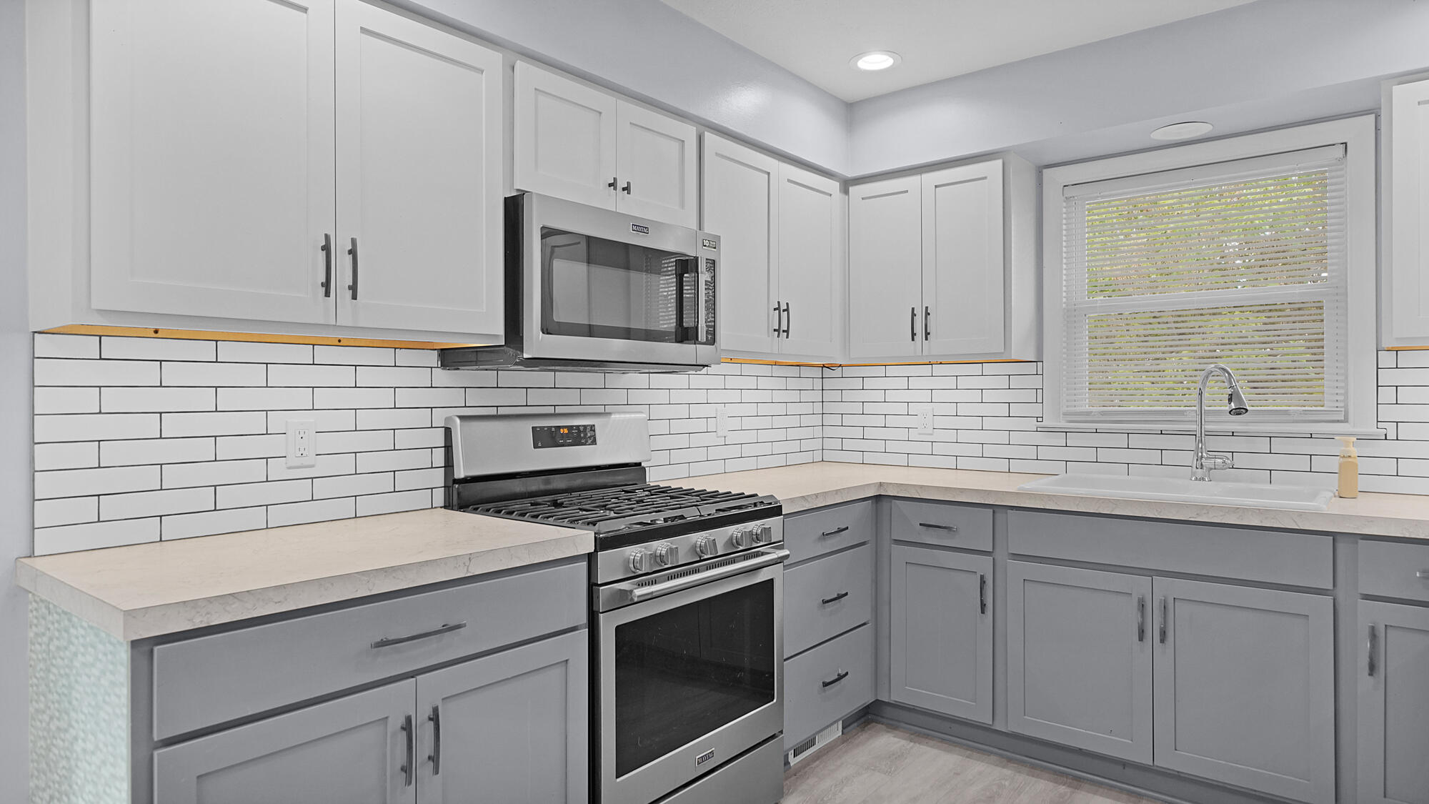 1728 Langley Street SE Grand Rapids MI 49508