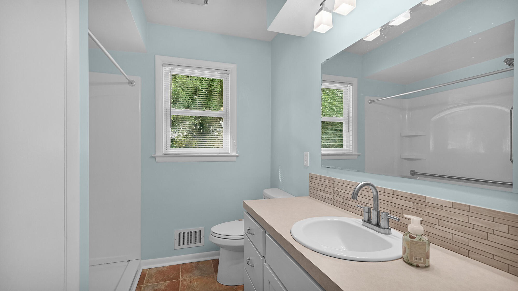 1728 Langley Street SE Grand Rapids MI 49508