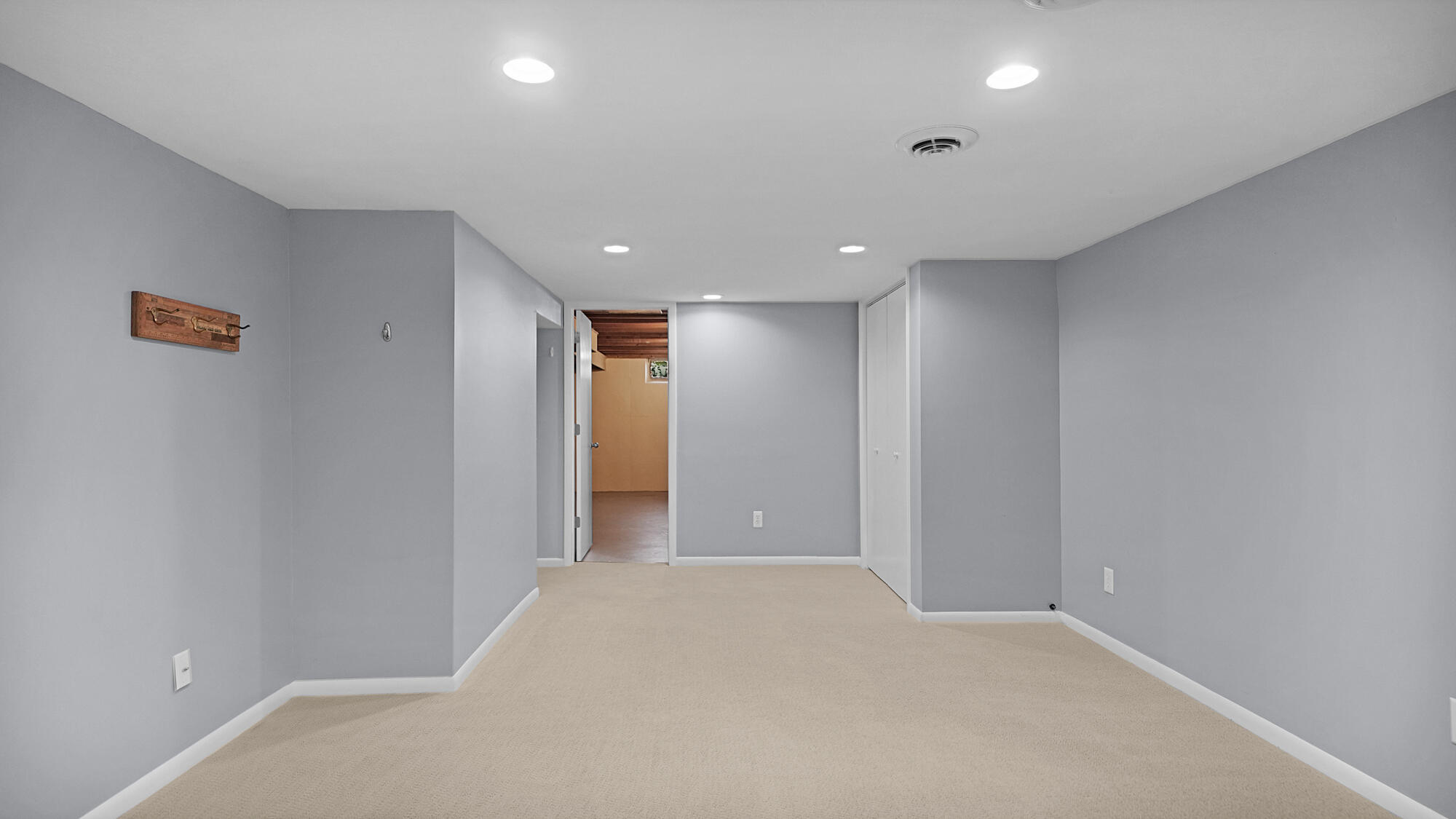 1728 Langley Street SE Grand Rapids MI 49508