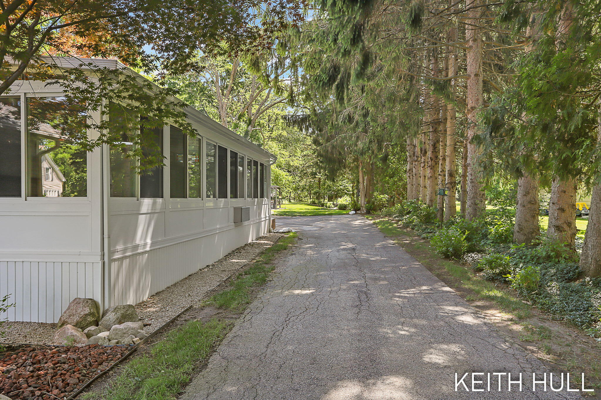 1328 Maplerow Avenue NW Grand Rapids MI 49534