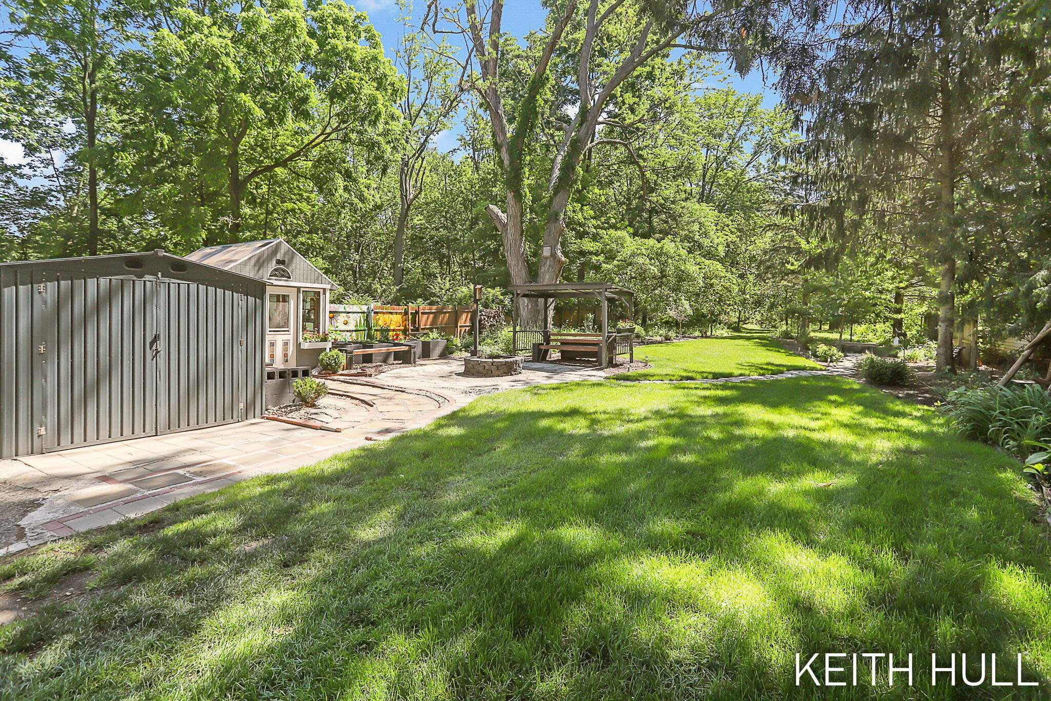 1328 Maplerow Avenue NW Grand Rapids MI 49534
