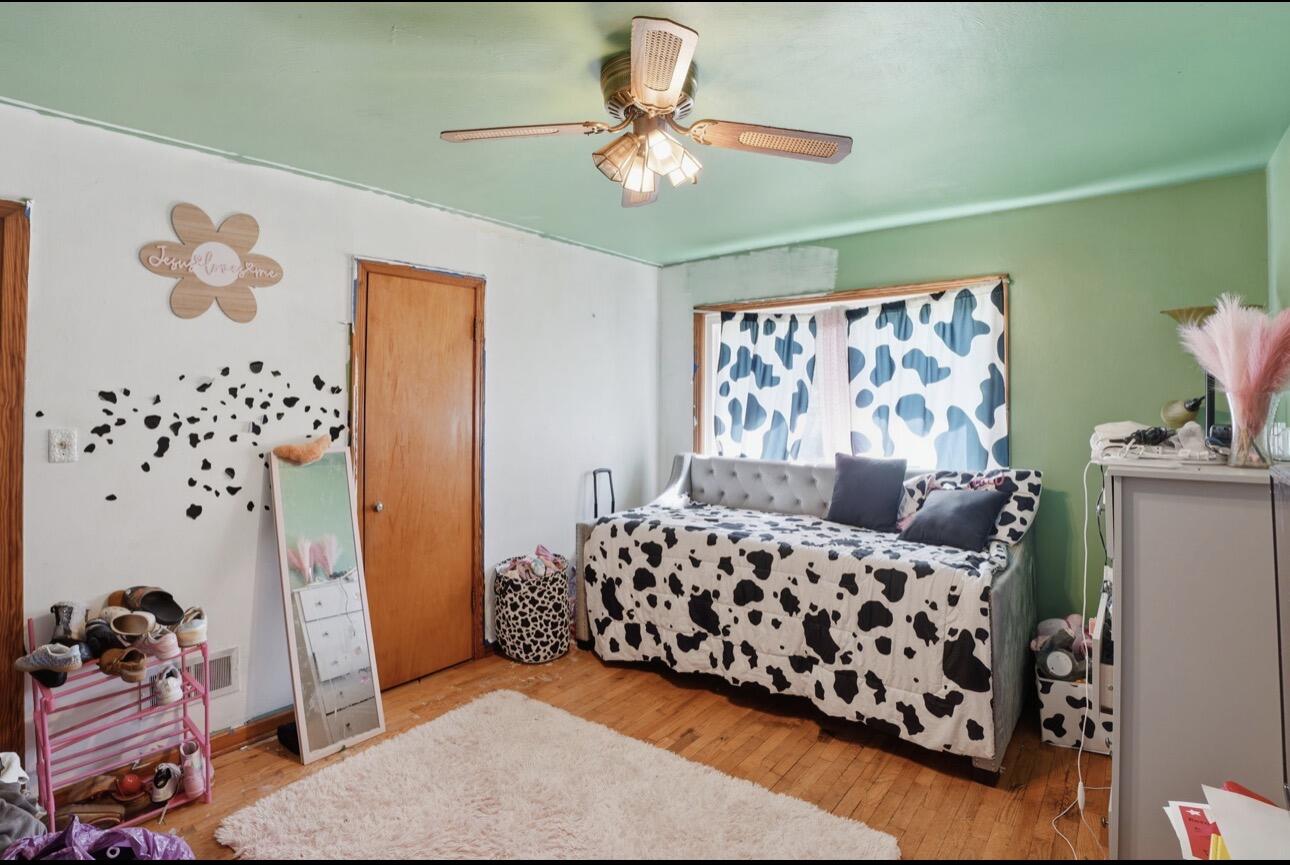 1443 Ogden Avenue Benton Harbor MI 49022