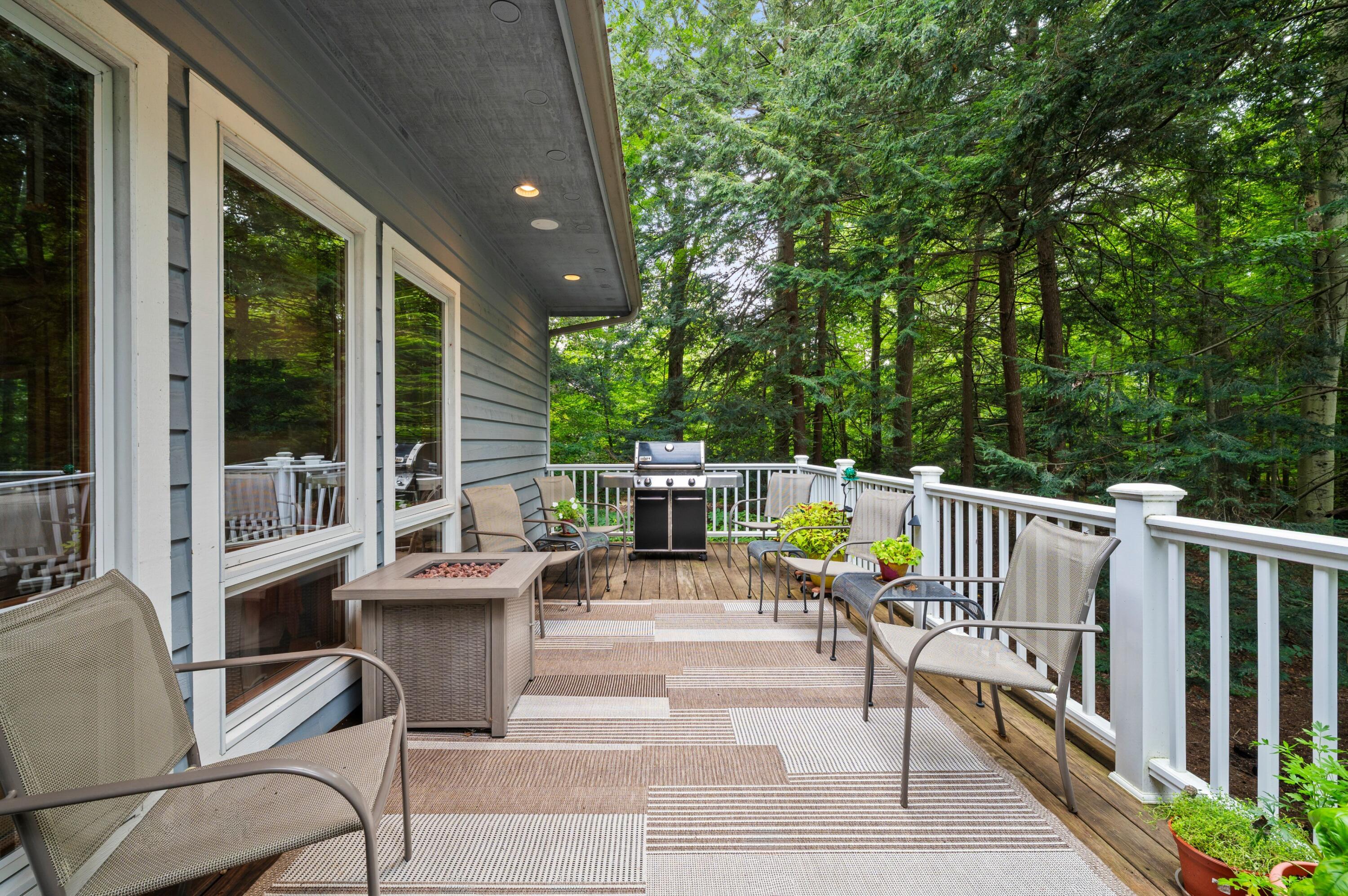 12760 Highland Shores Drive Sawyer MI 49125