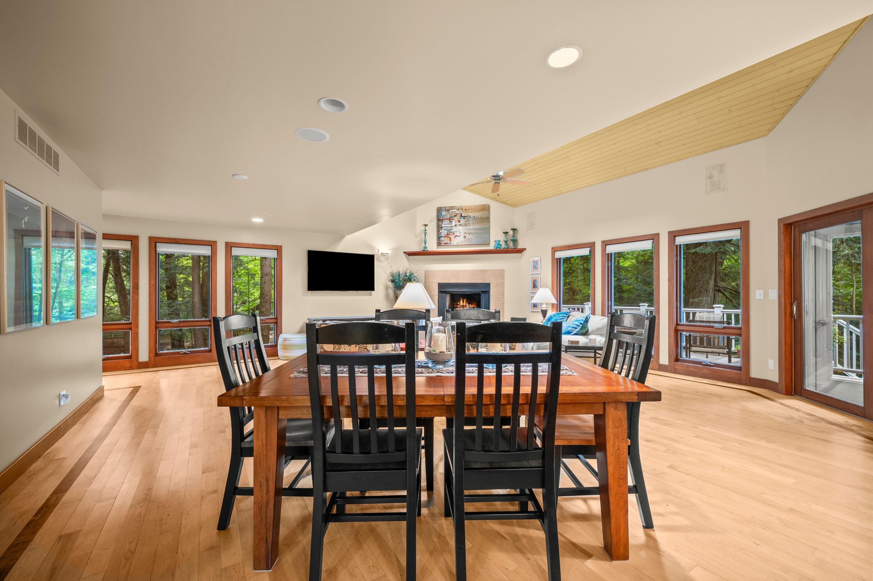 12760 Highland Shores Drive Sawyer MI 49125