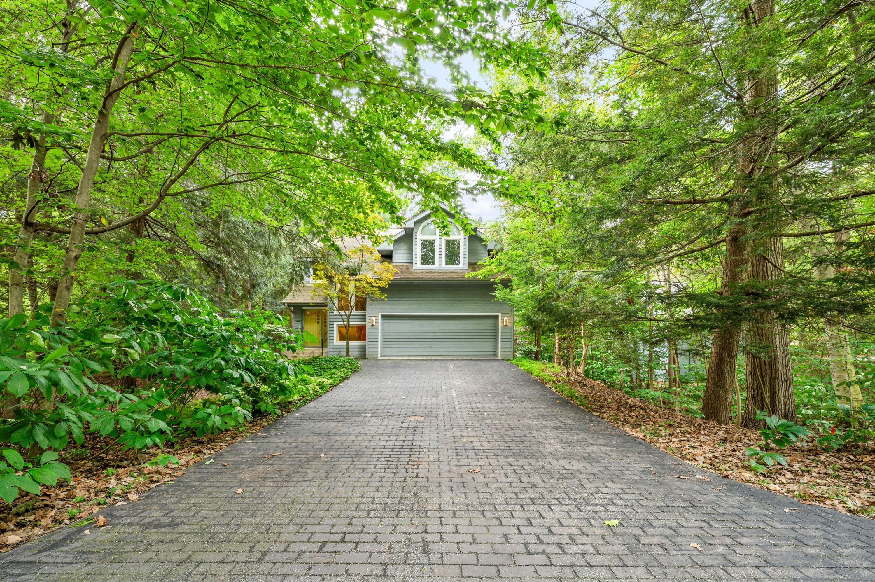 12760 Highland Shores Drive Sawyer MI 49125