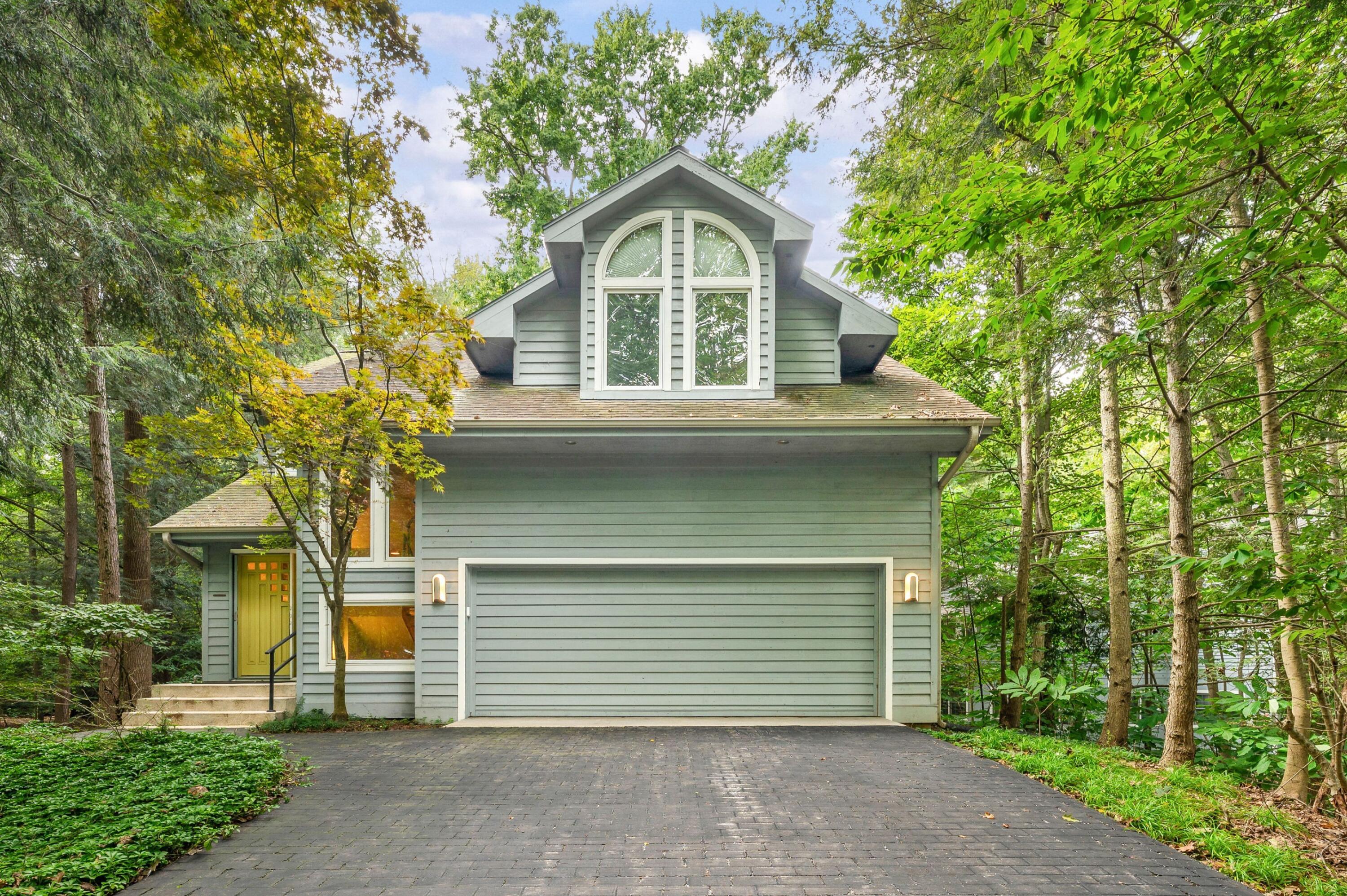 12760 Highland Shores Drive Sawyer MI 49125