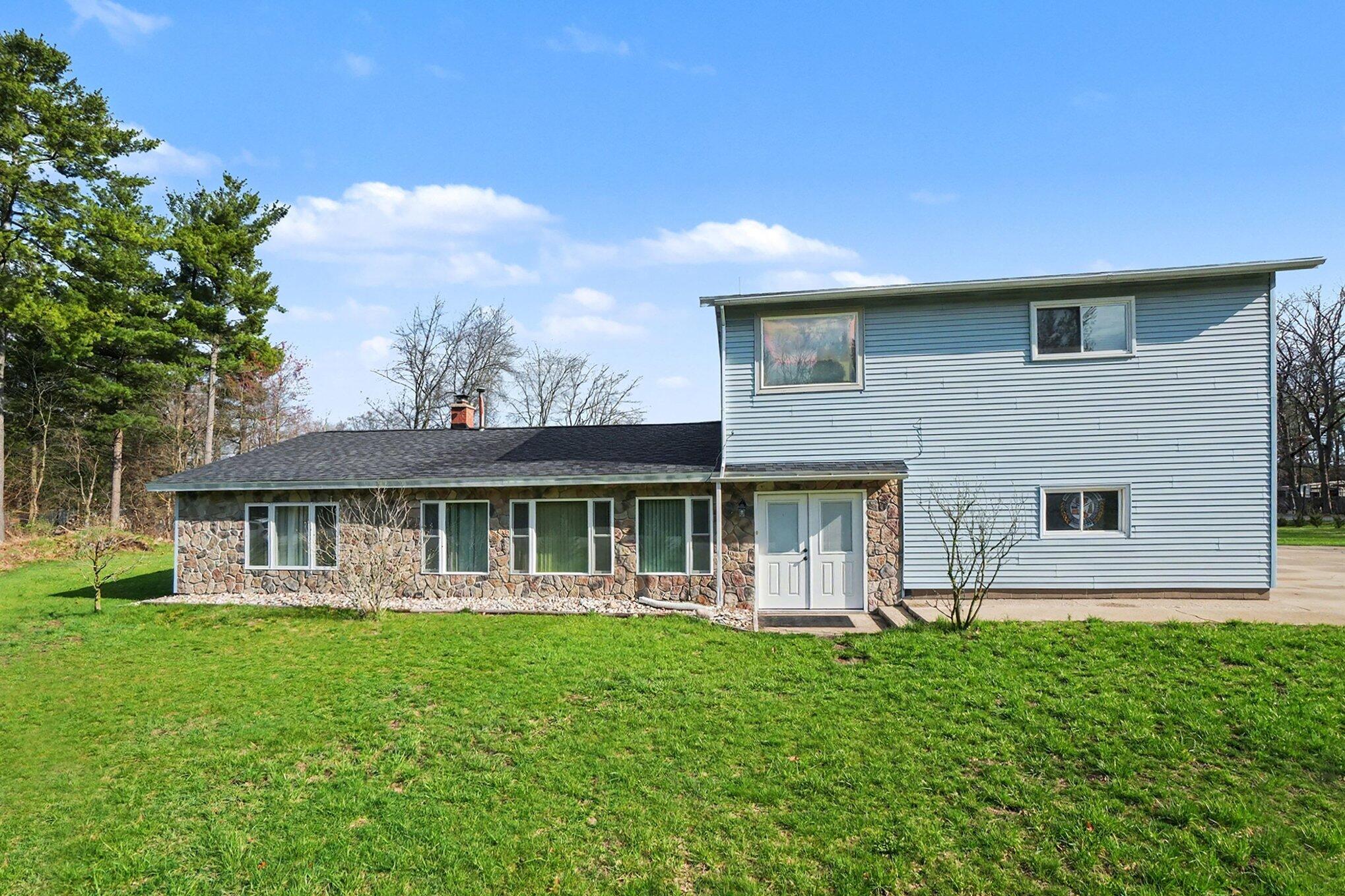 184 E Tyler Road Muskegon MI 49445