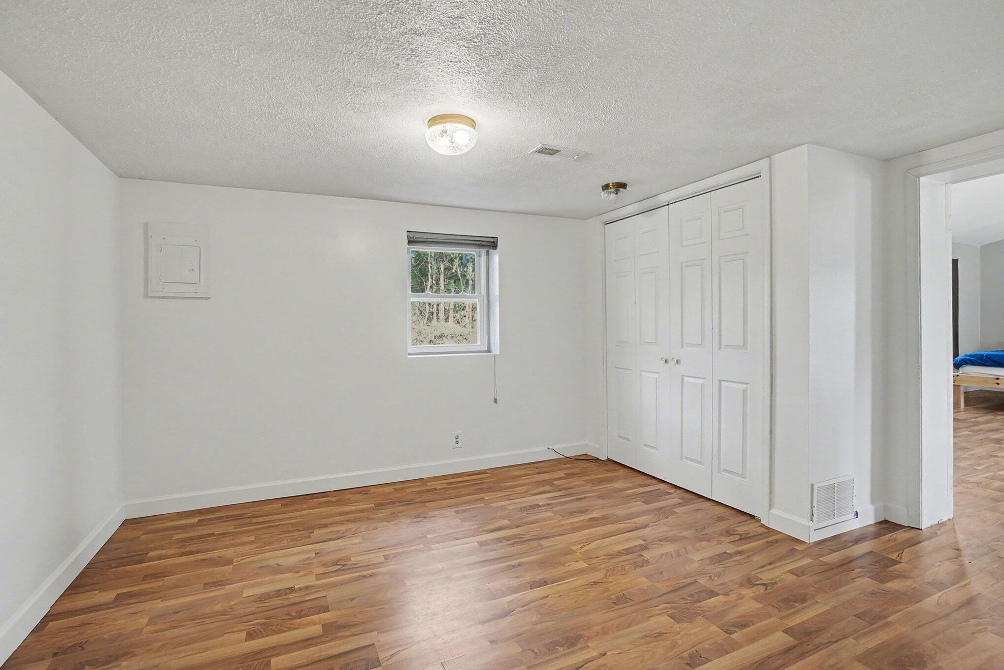 184 E Tyler Road Muskegon MI 49445