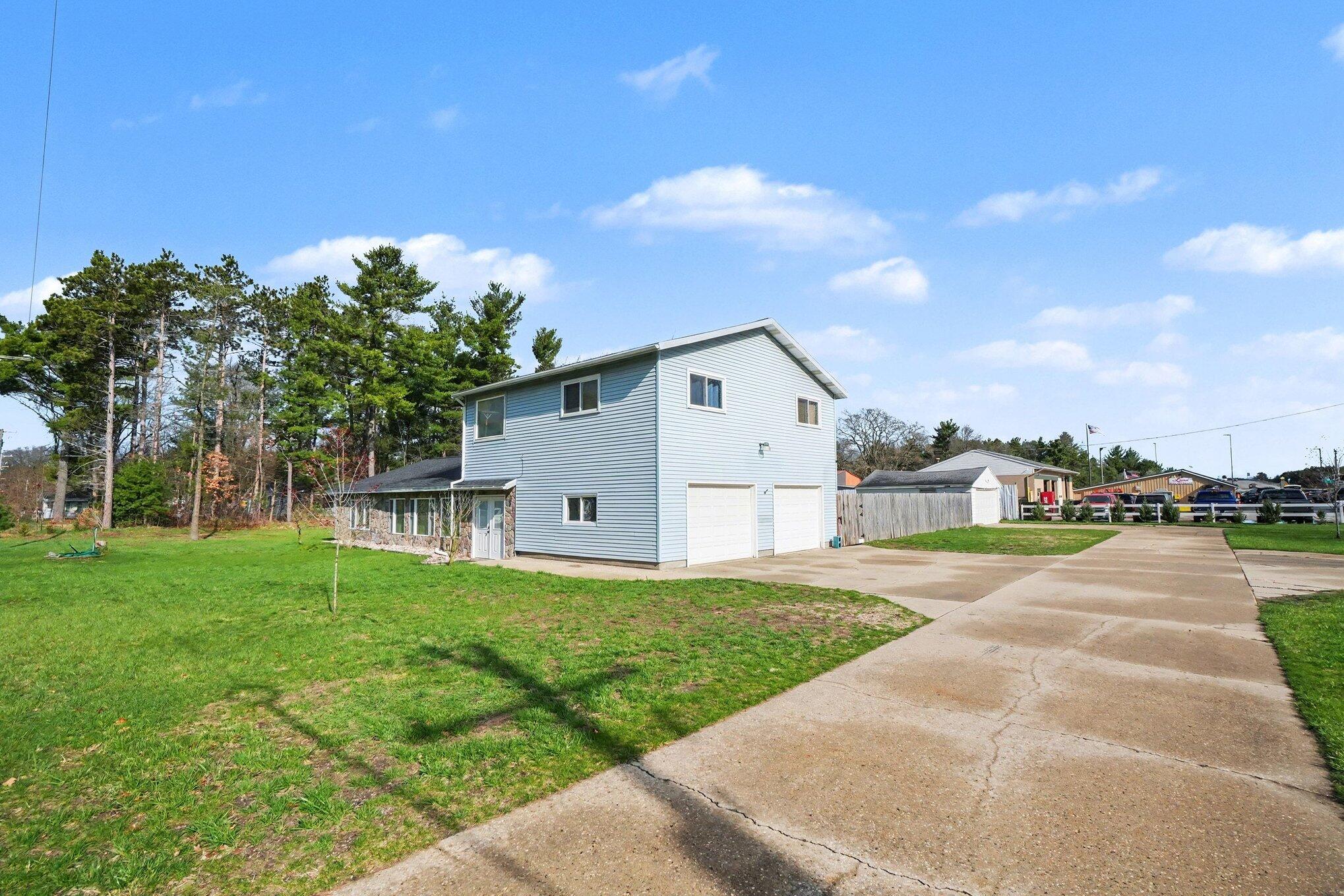 184 E Tyler Road Muskegon MI 49445