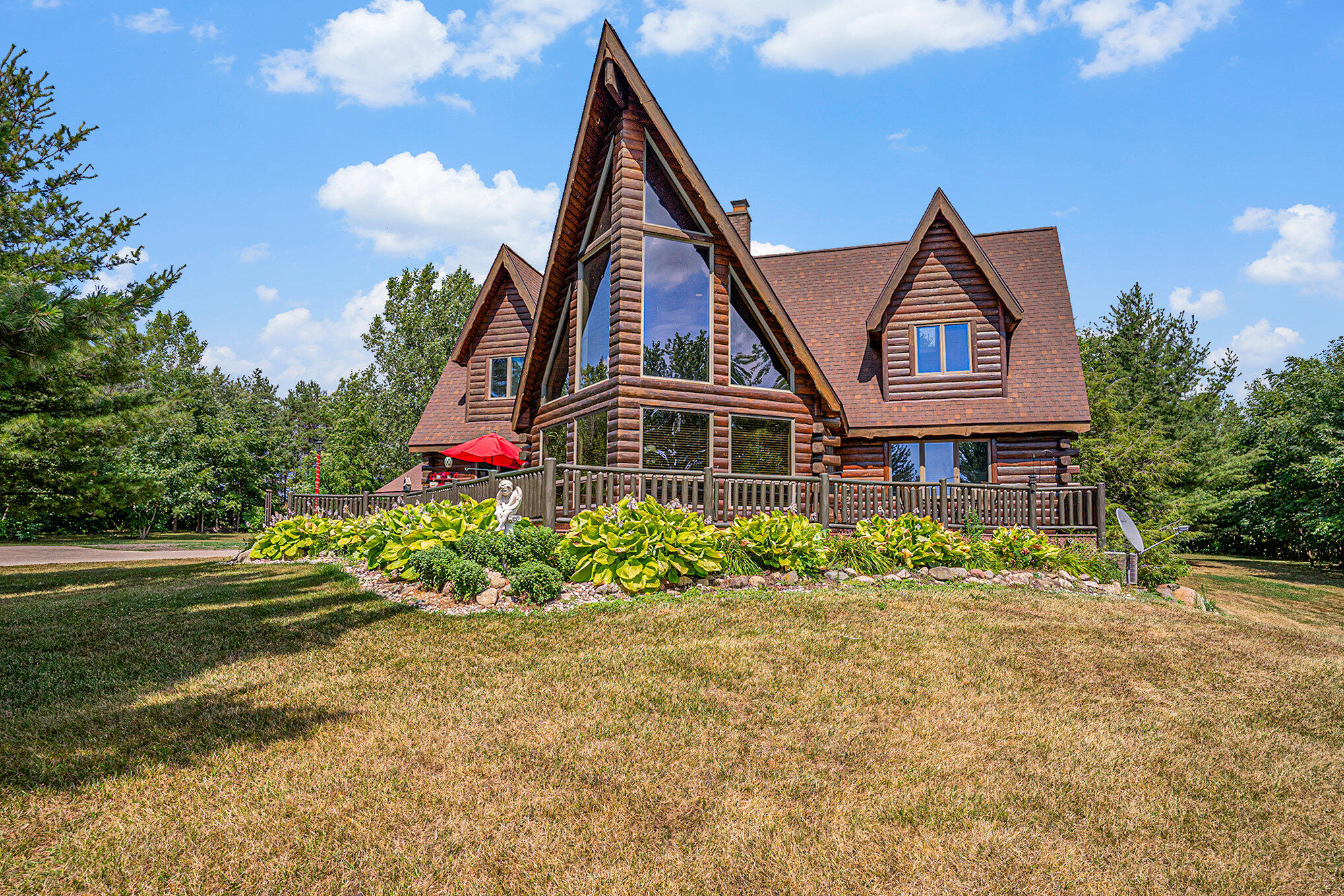 4667 52nd Street Holland MI 49423
