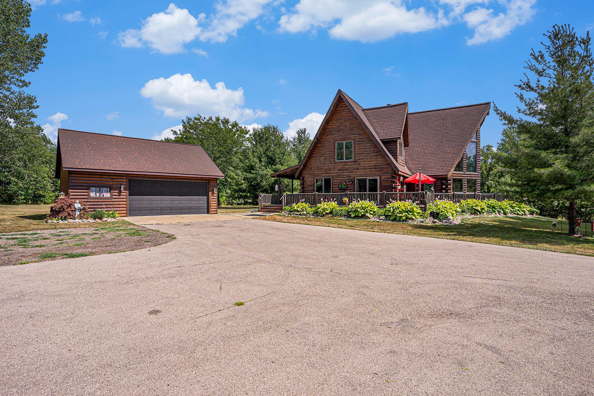 4667 52nd Street Holland MI 49423