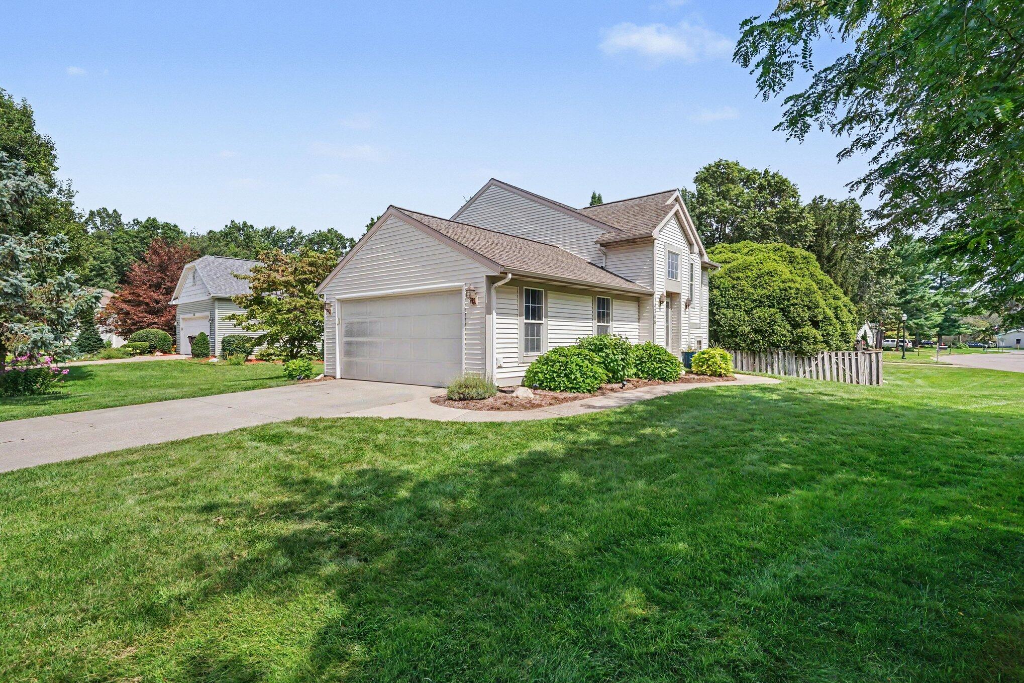 14255 Ottawa Creek Lane Holland MI 49424