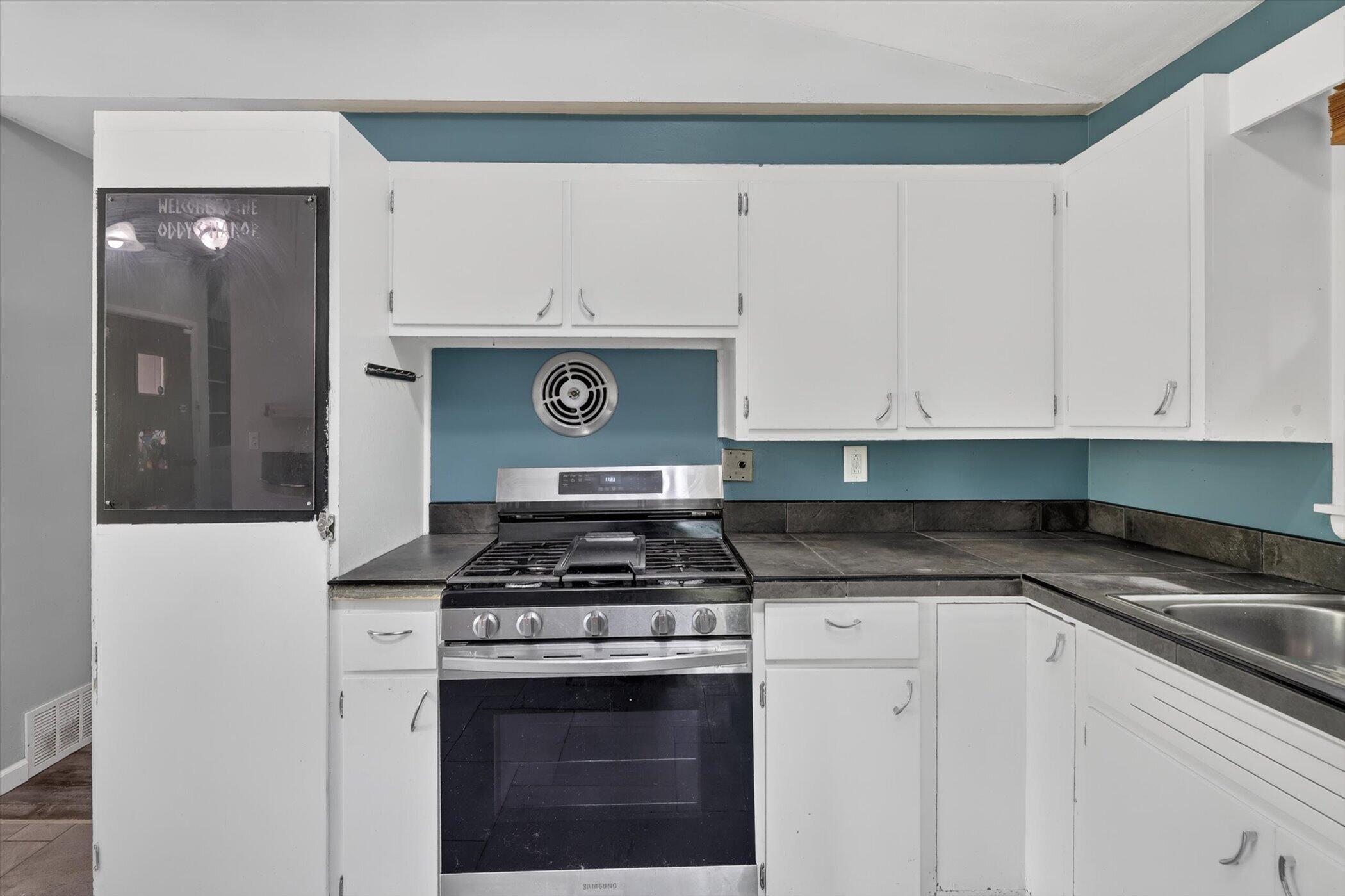 3024 Haskell Street Kalamazoo MI 49006