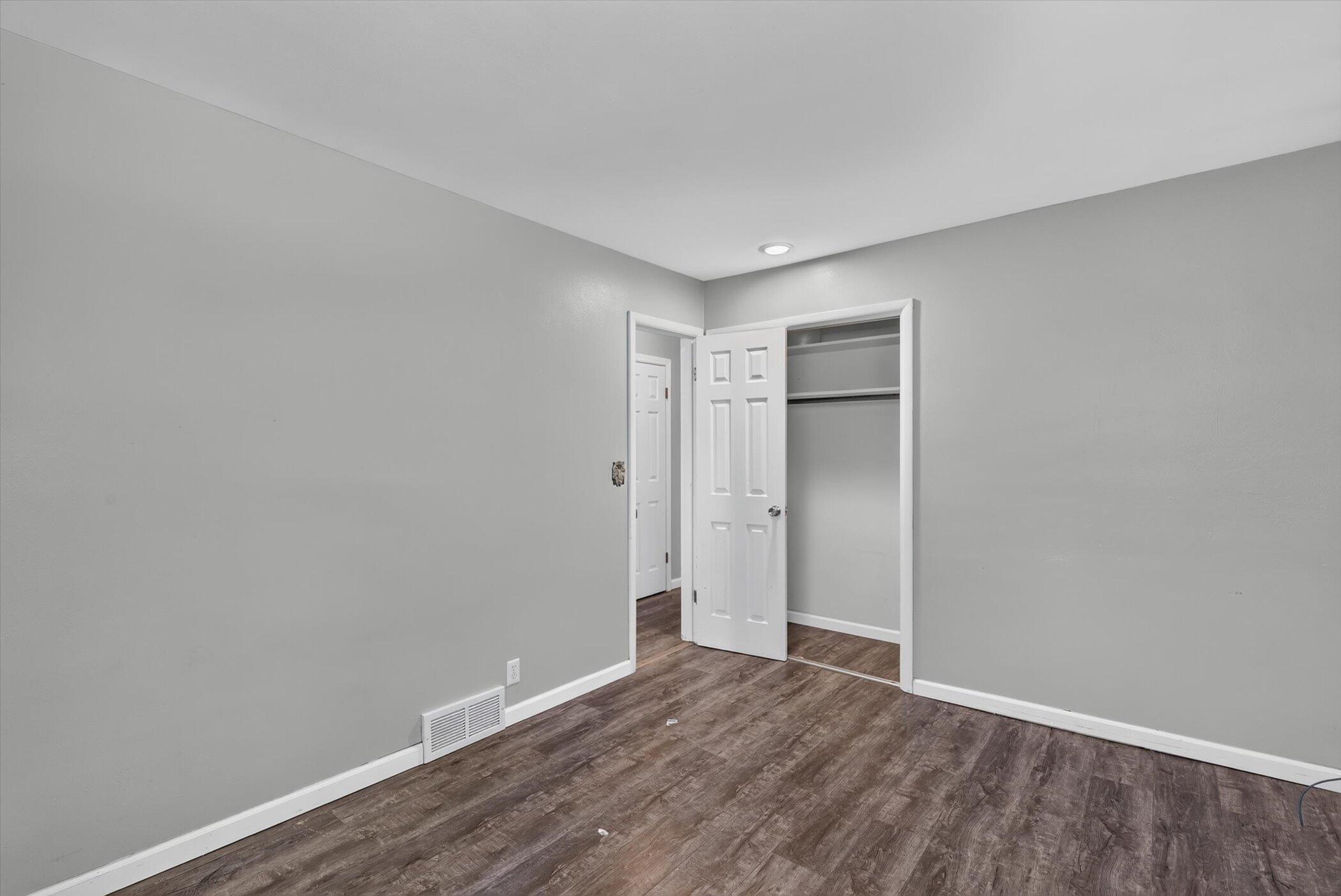 3024 Haskell Street Kalamazoo MI 49006