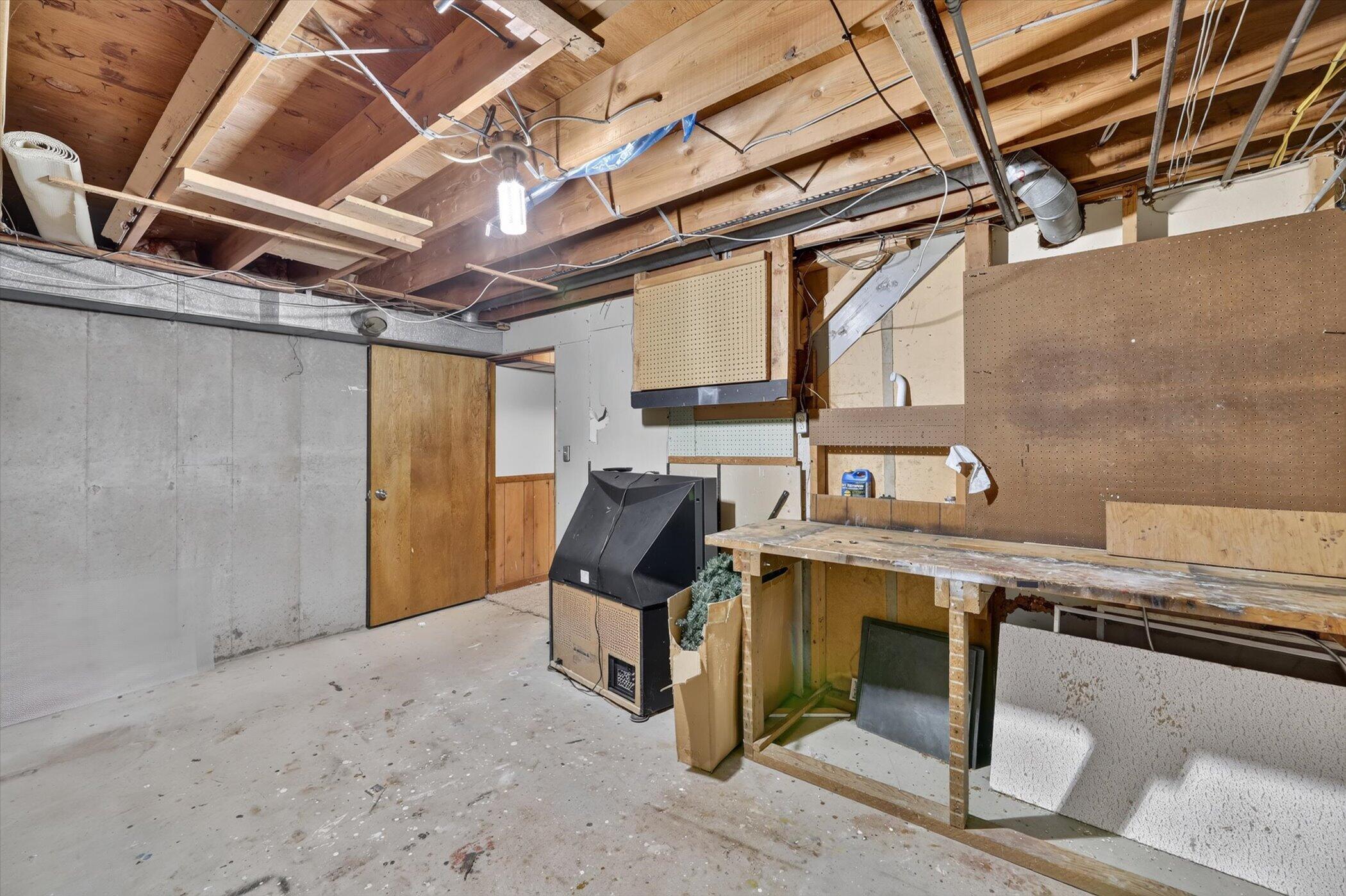 3024 Haskell Street Kalamazoo MI 49006