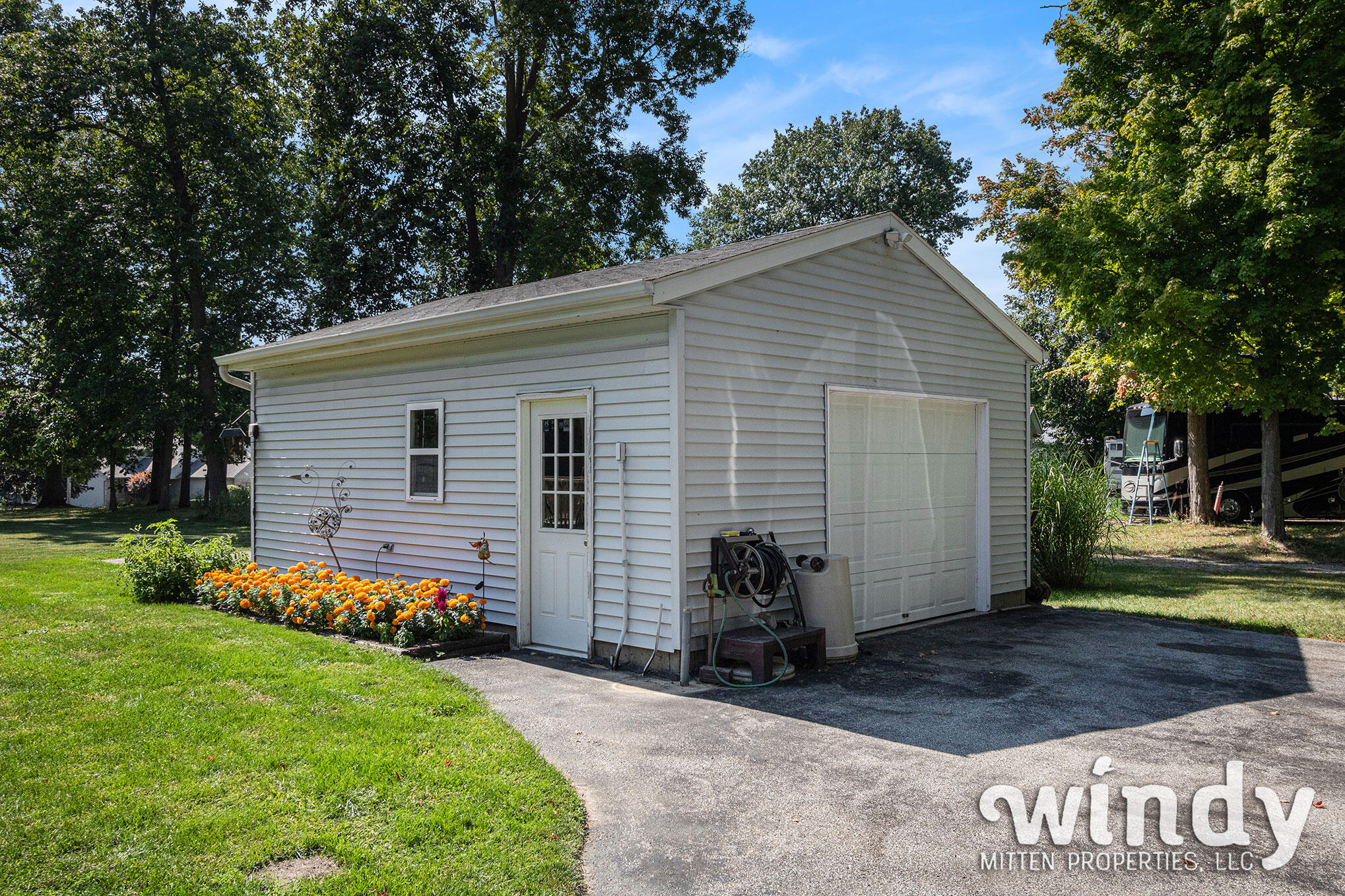 6206 Paw Paw Lake Road Coloma MI 49038