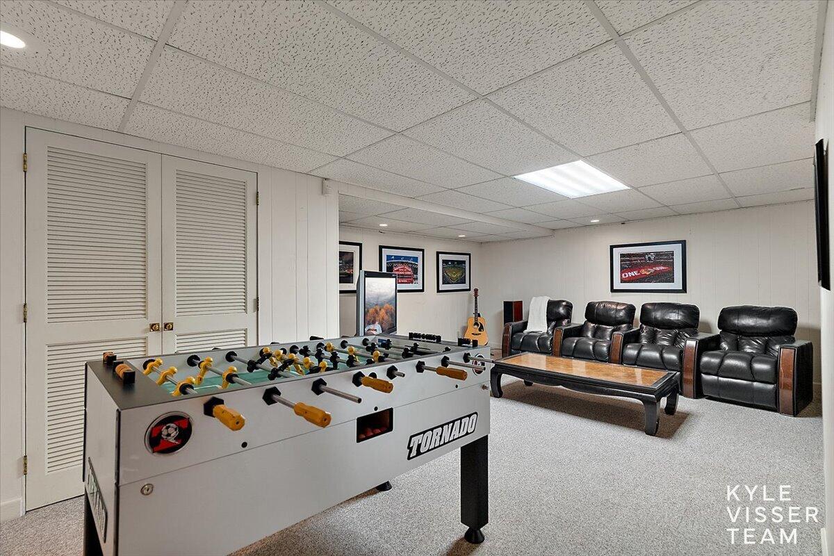 640 Cambridge Boulevard SE East Grand Rapids MI 49506