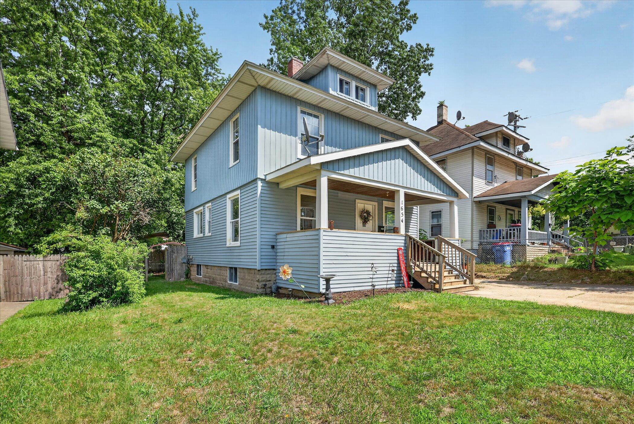 1654 Horton Avenue SE Grand Rapids MI 49507