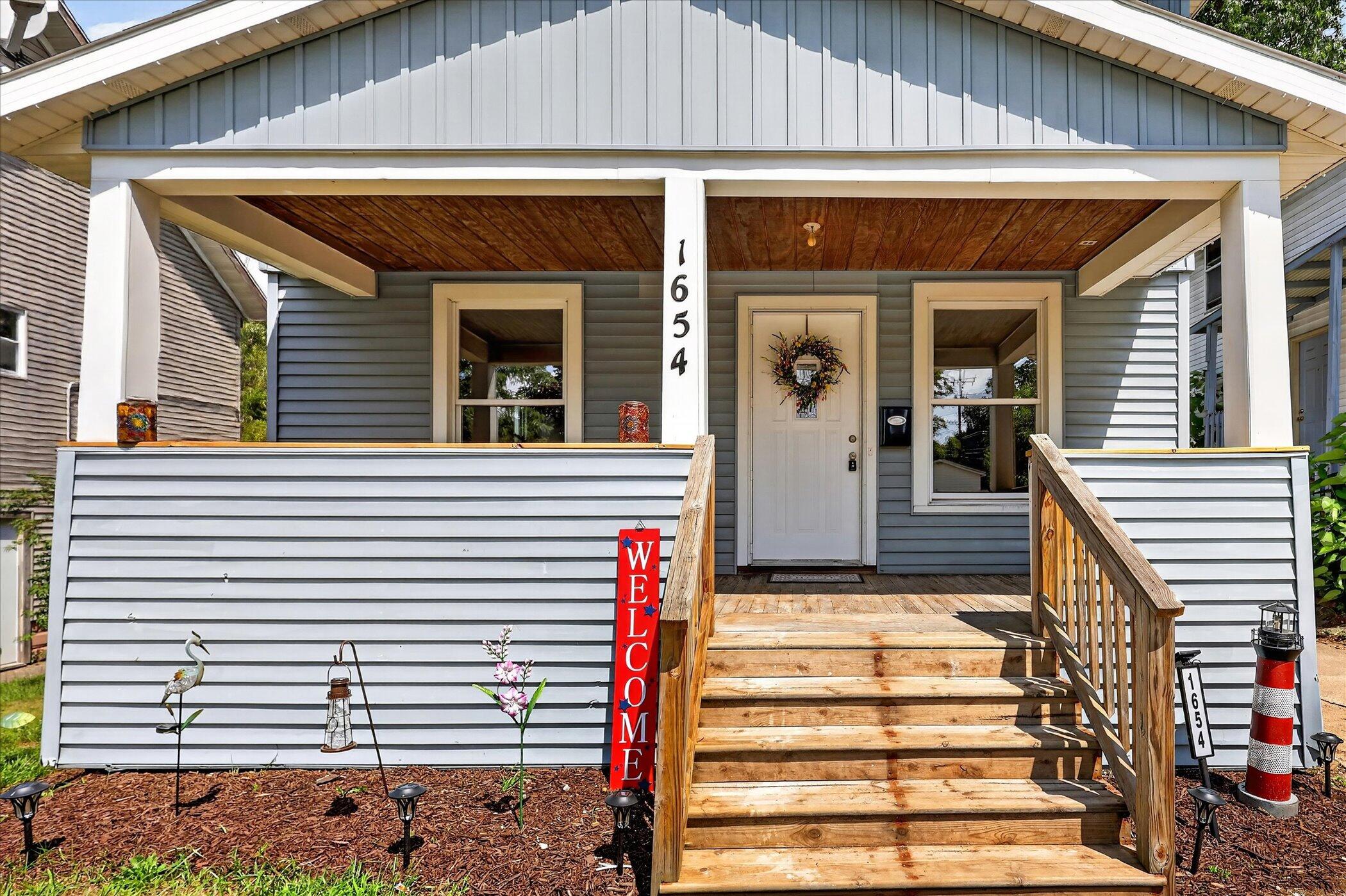 1654 Horton Avenue SE Grand Rapids MI 49507