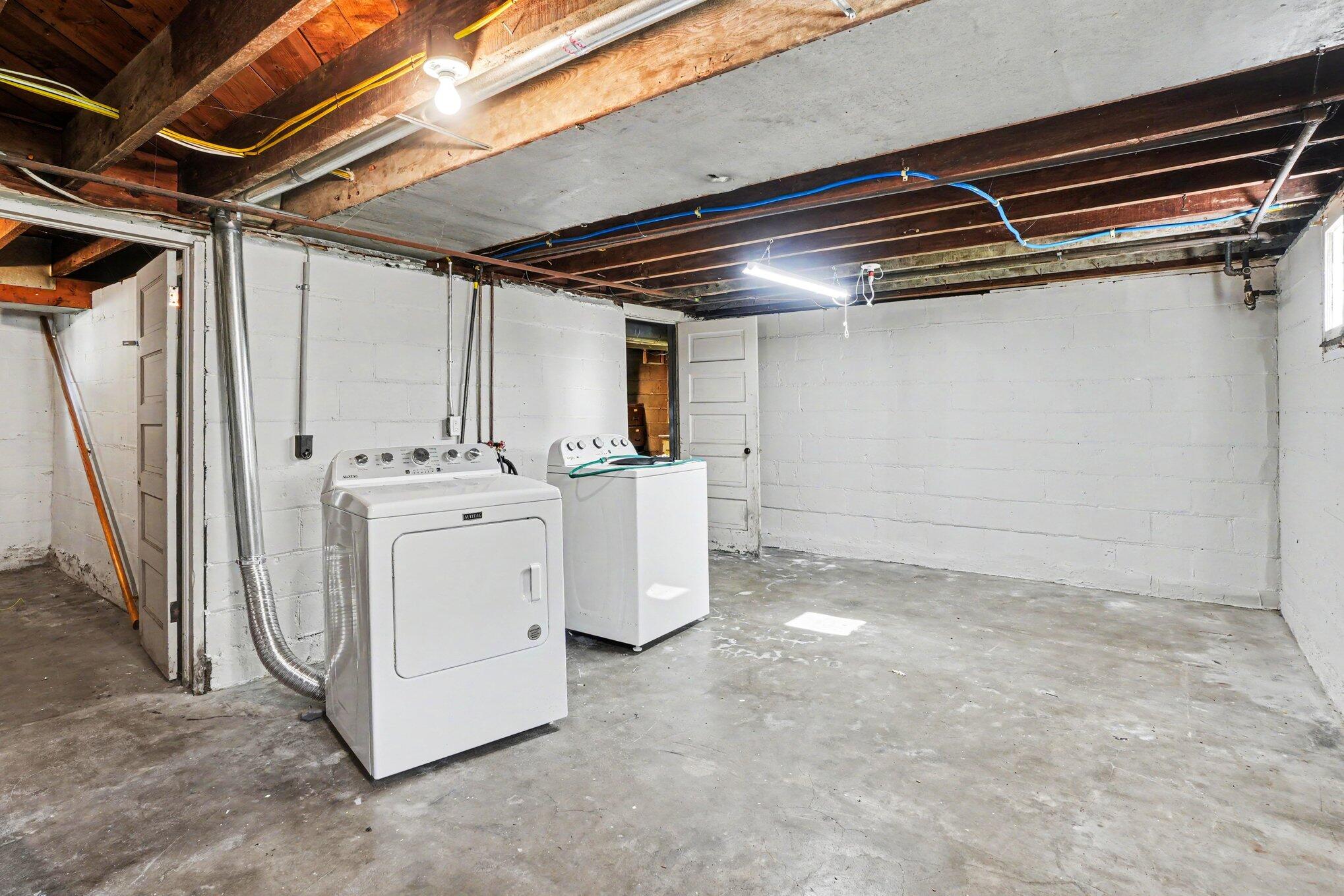 333 W 17th Street Holland MI 49423