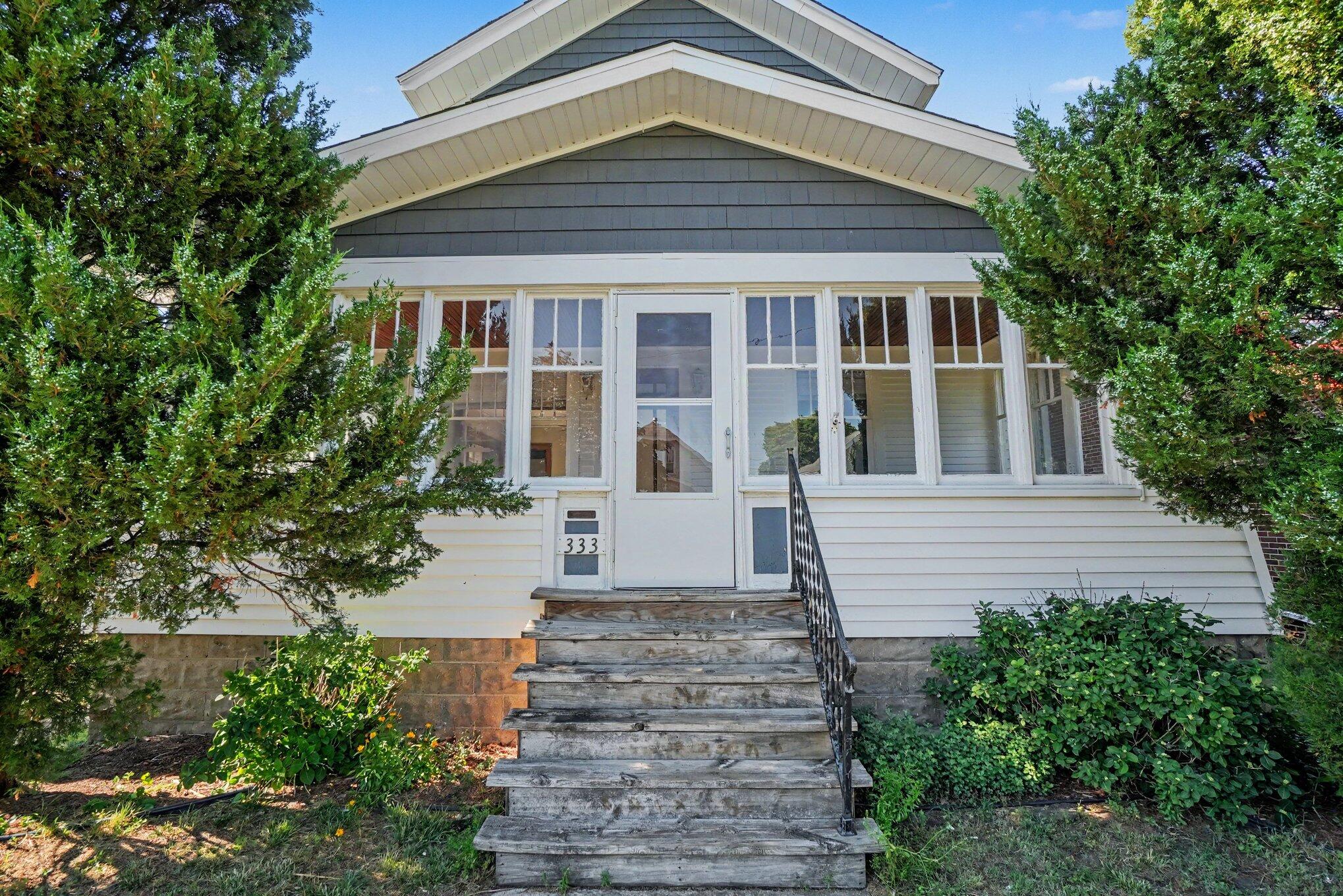 333 W 17th Street Holland MI 49423