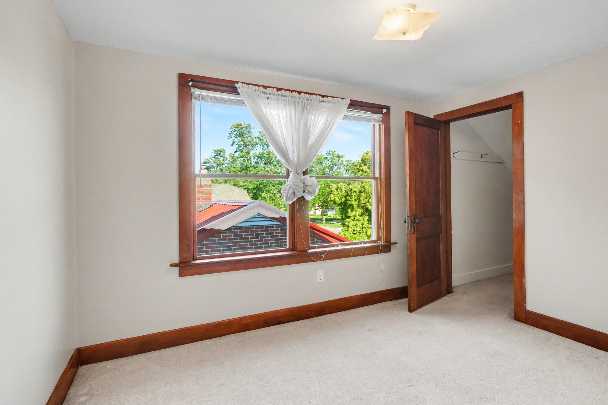 333 W 17th Street Holland MI 49423