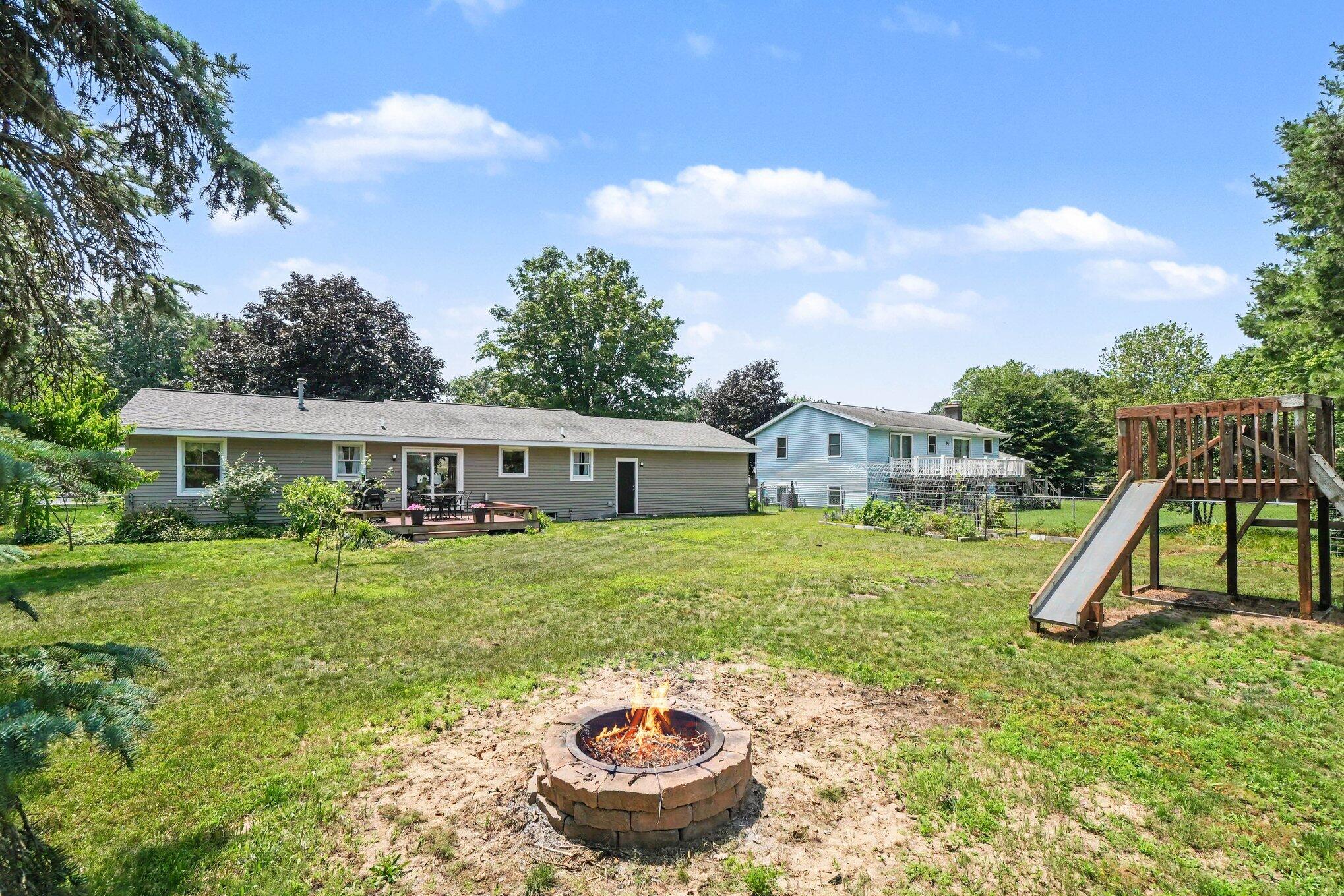 2205 Whispering Dunes Drive Holland MI 49424