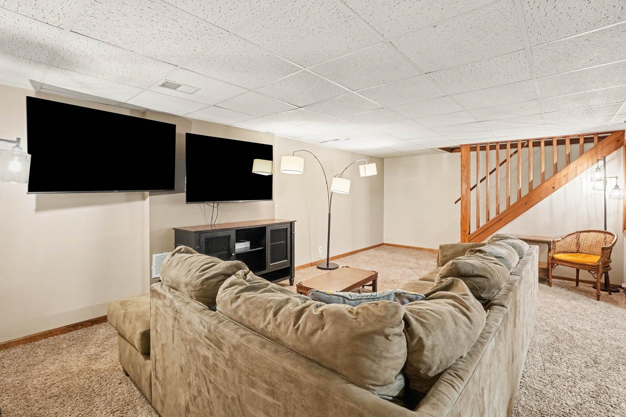 2205 Whispering Dunes Drive Holland MI 49424