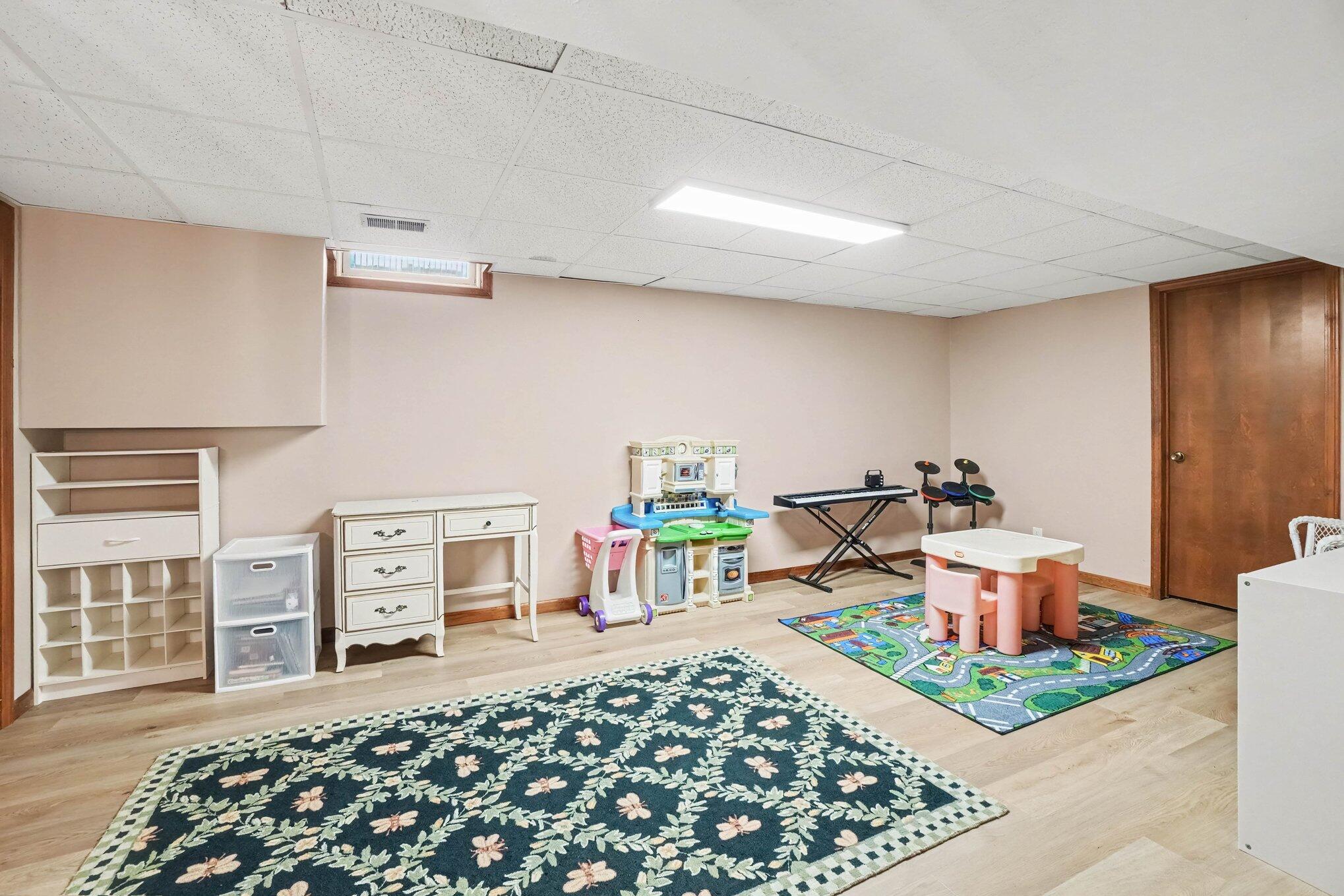 2205 Whispering Dunes Drive Holland MI 49424