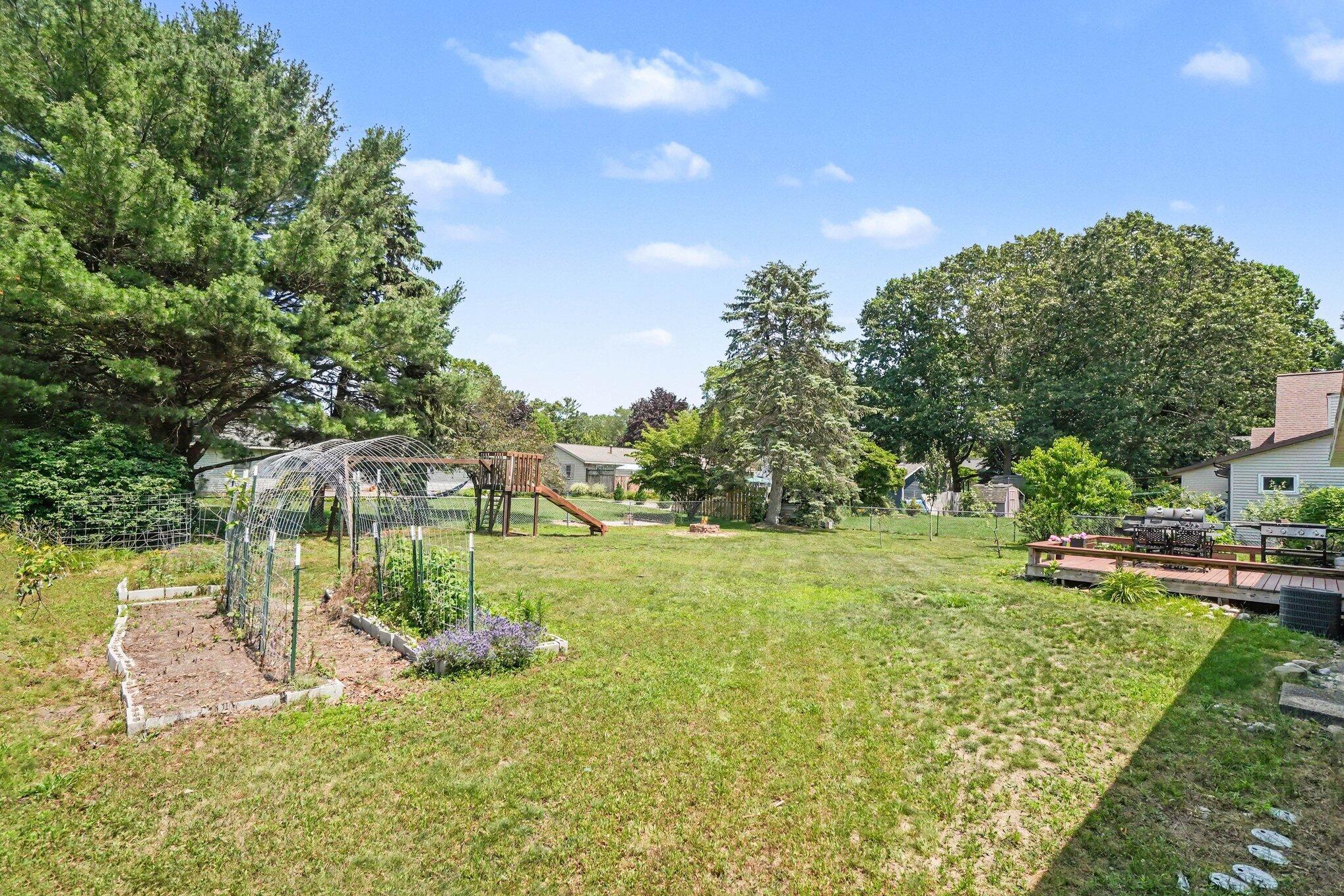 2205 Whispering Dunes Drive Holland MI 49424