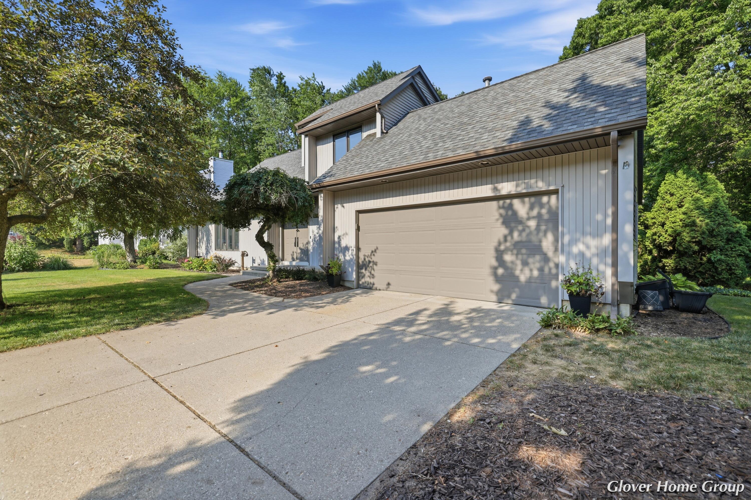 2511 Mcintosh Avenue NE Grand Rapids MI 49525