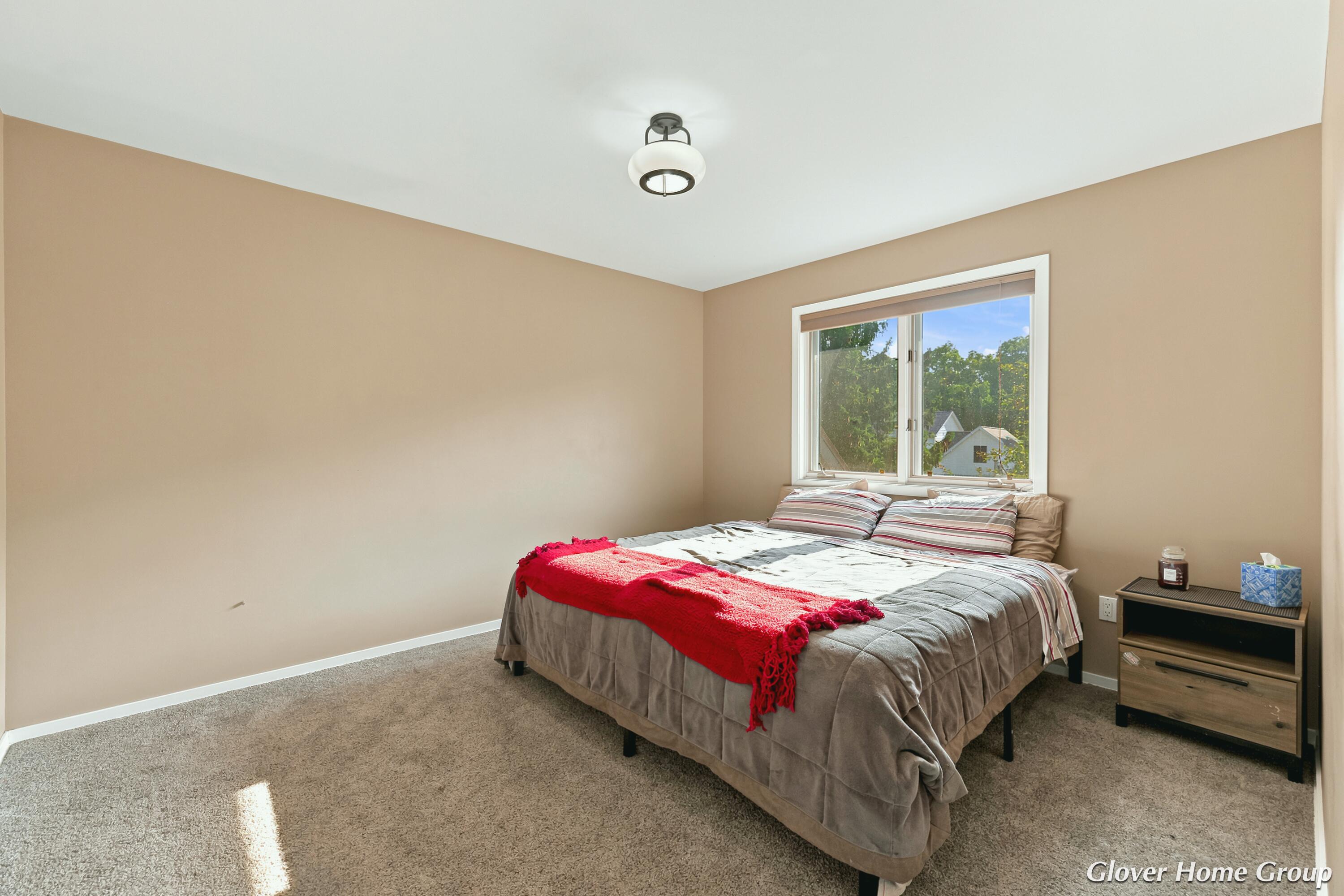 2511 Mcintosh Avenue NE Grand Rapids MI 49525