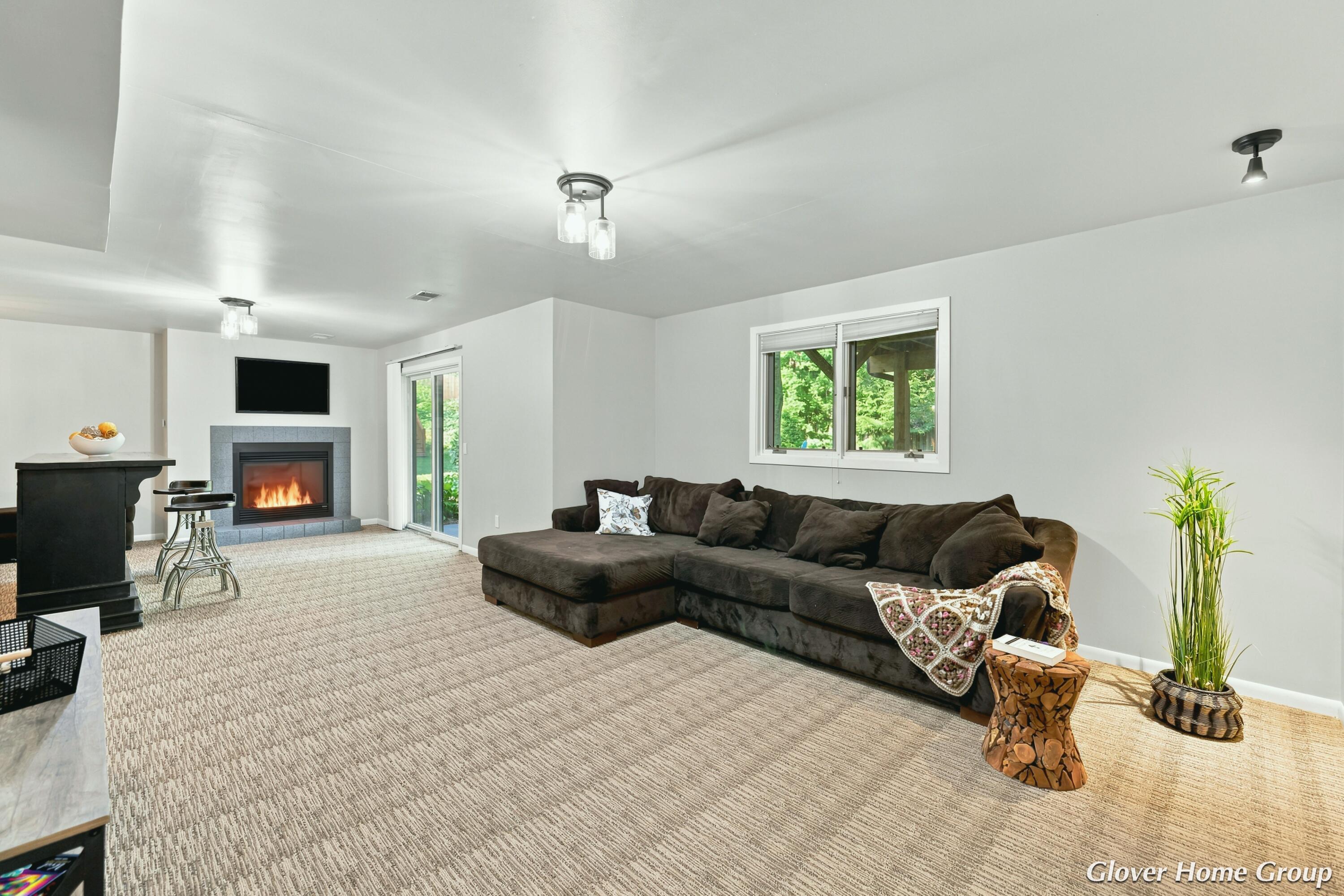 2511 Mcintosh Avenue NE Grand Rapids MI 49525