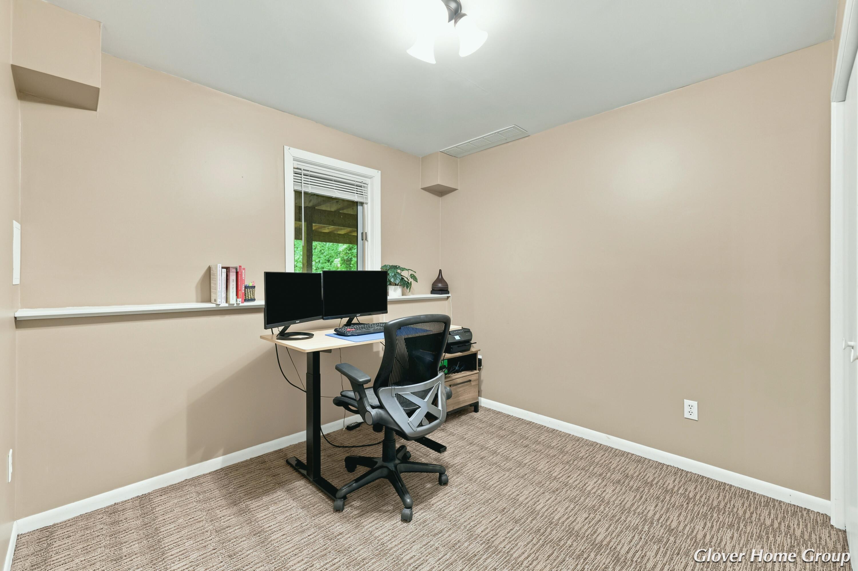 2511 Mcintosh Avenue NE Grand Rapids MI 49525