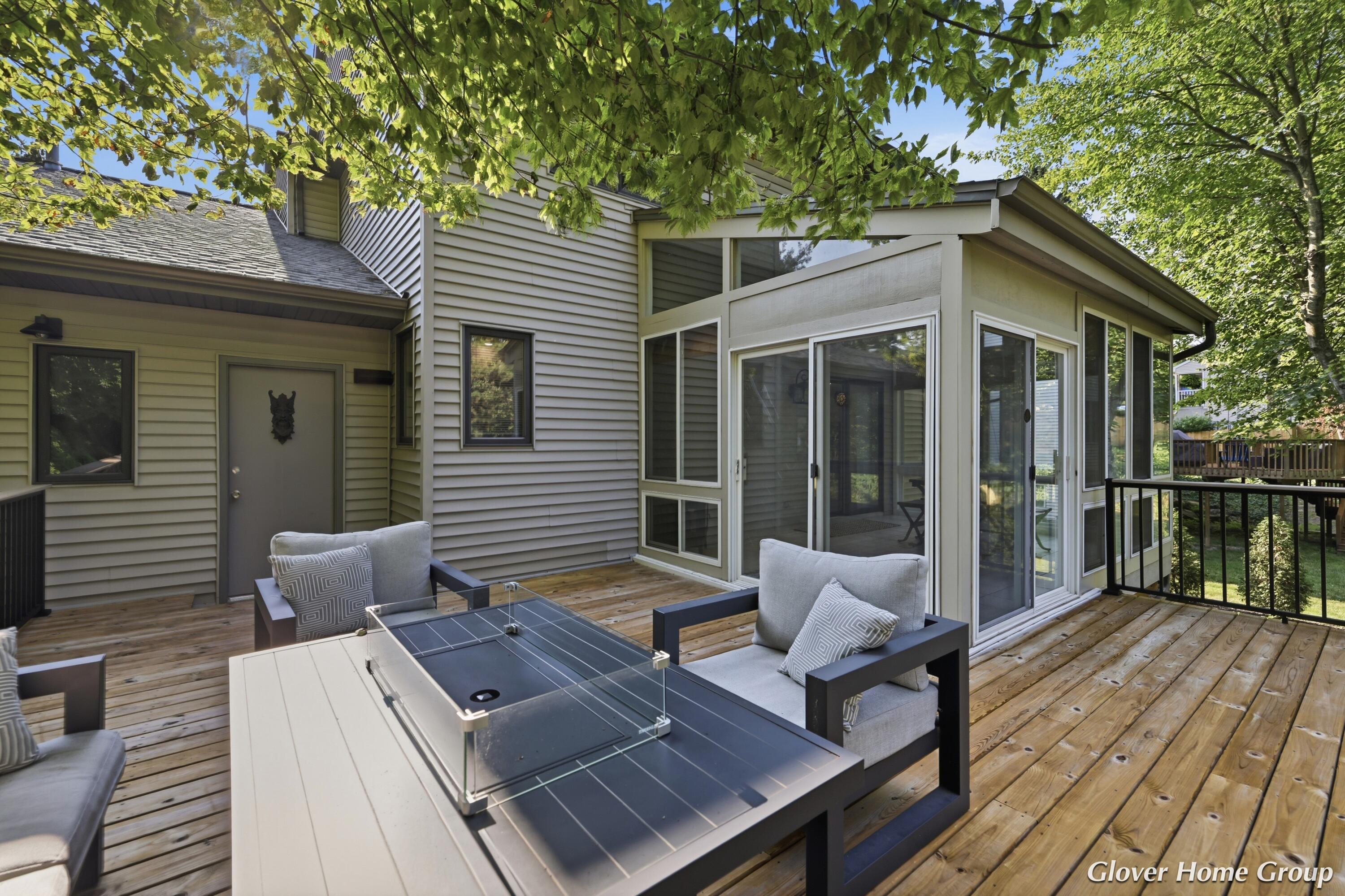 2511 Mcintosh Avenue NE Grand Rapids MI 49525