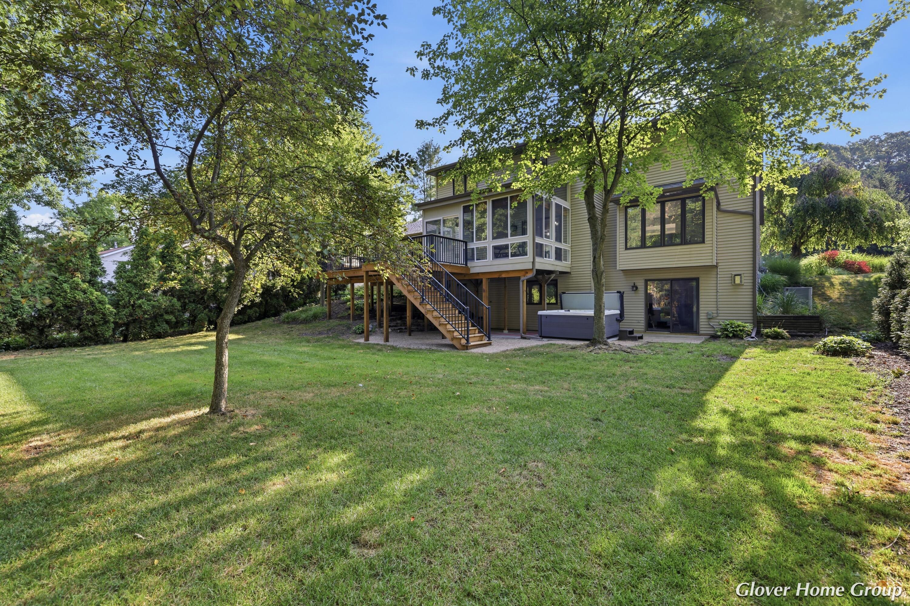 2511 Mcintosh Avenue NE Grand Rapids MI 49525