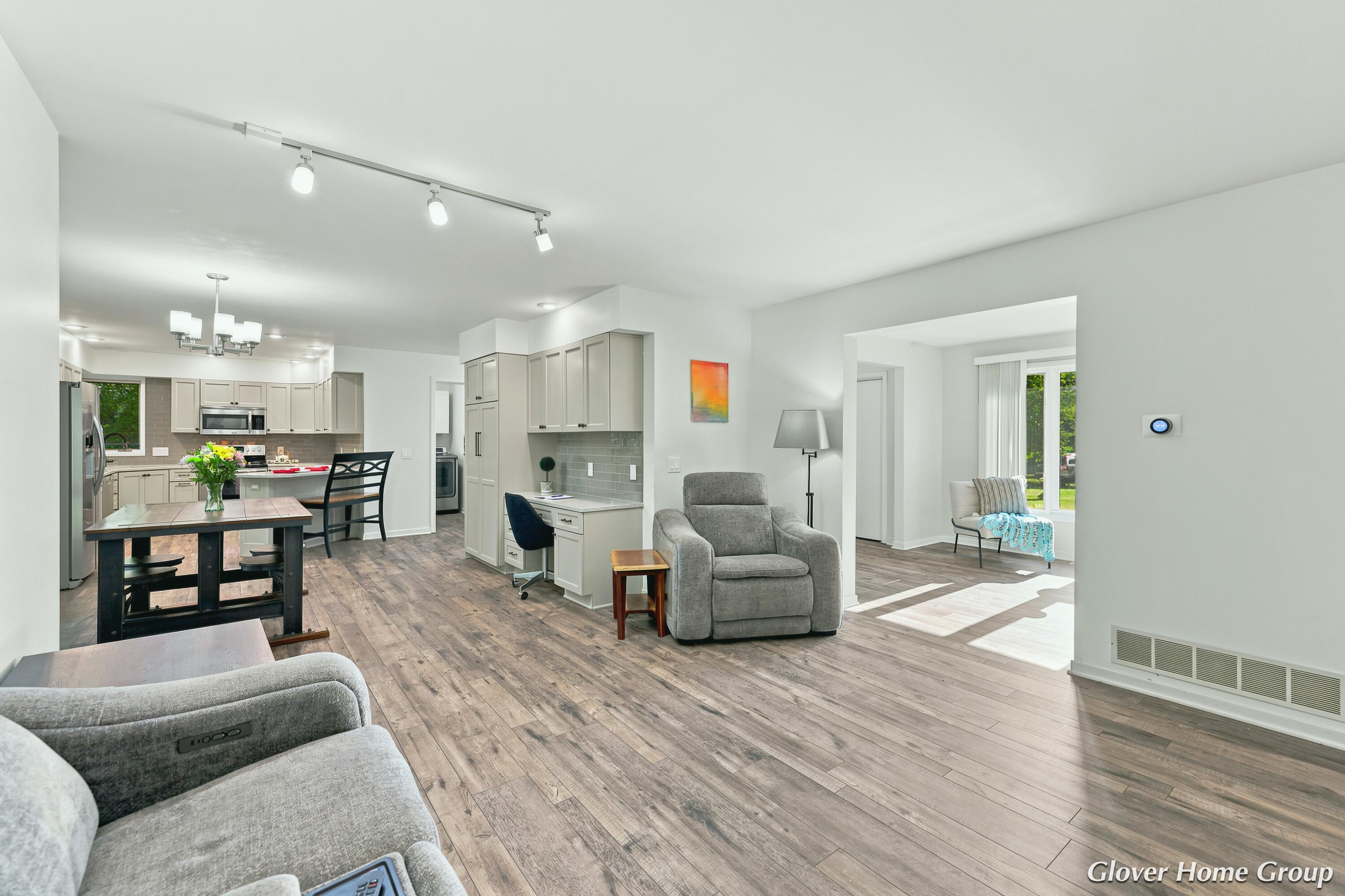 2511 Mcintosh Avenue NE Grand Rapids MI 49525