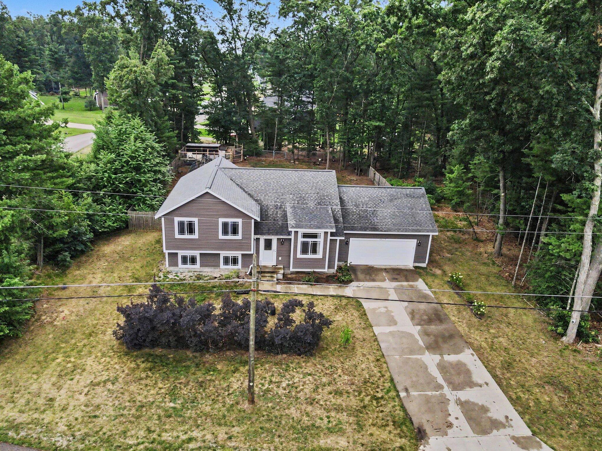 6637 Hall Road Muskegon MI 49442